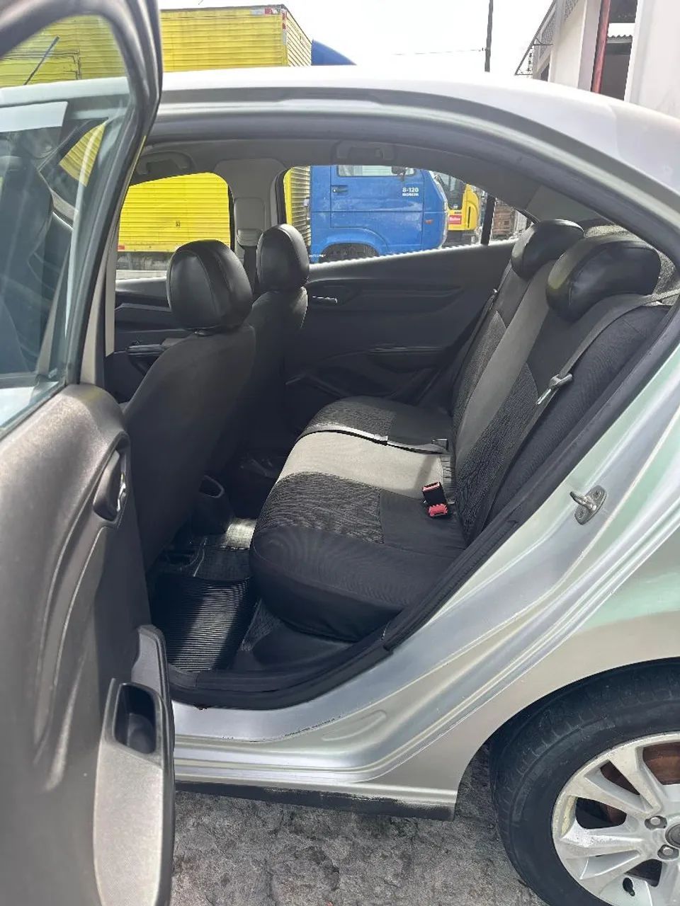 Chevrolet PRISMA 11