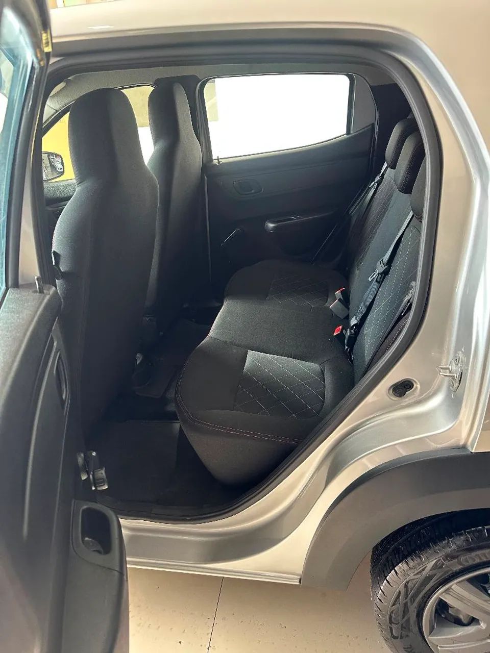 Renault KWID 8