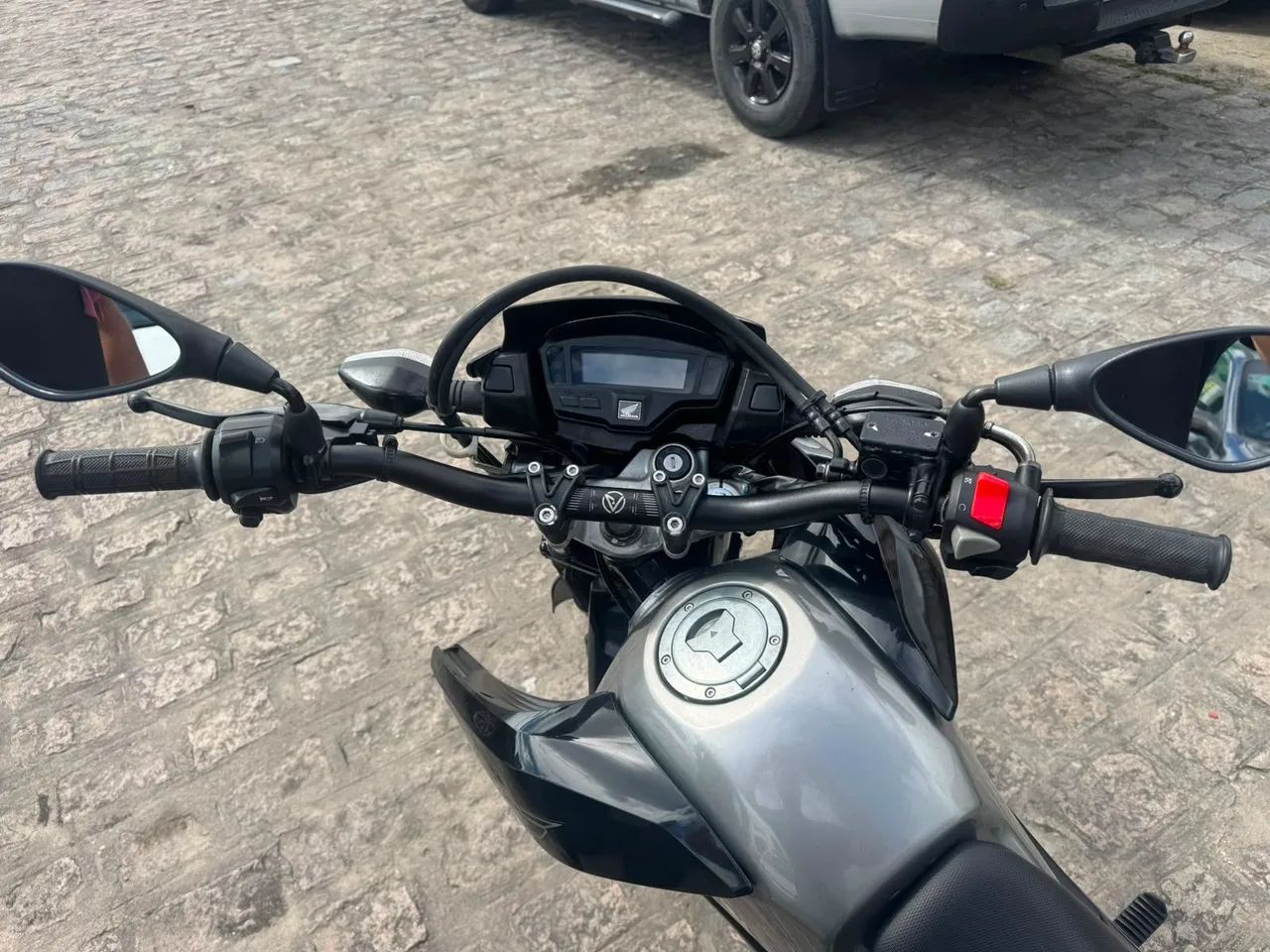 Honda NXR 8