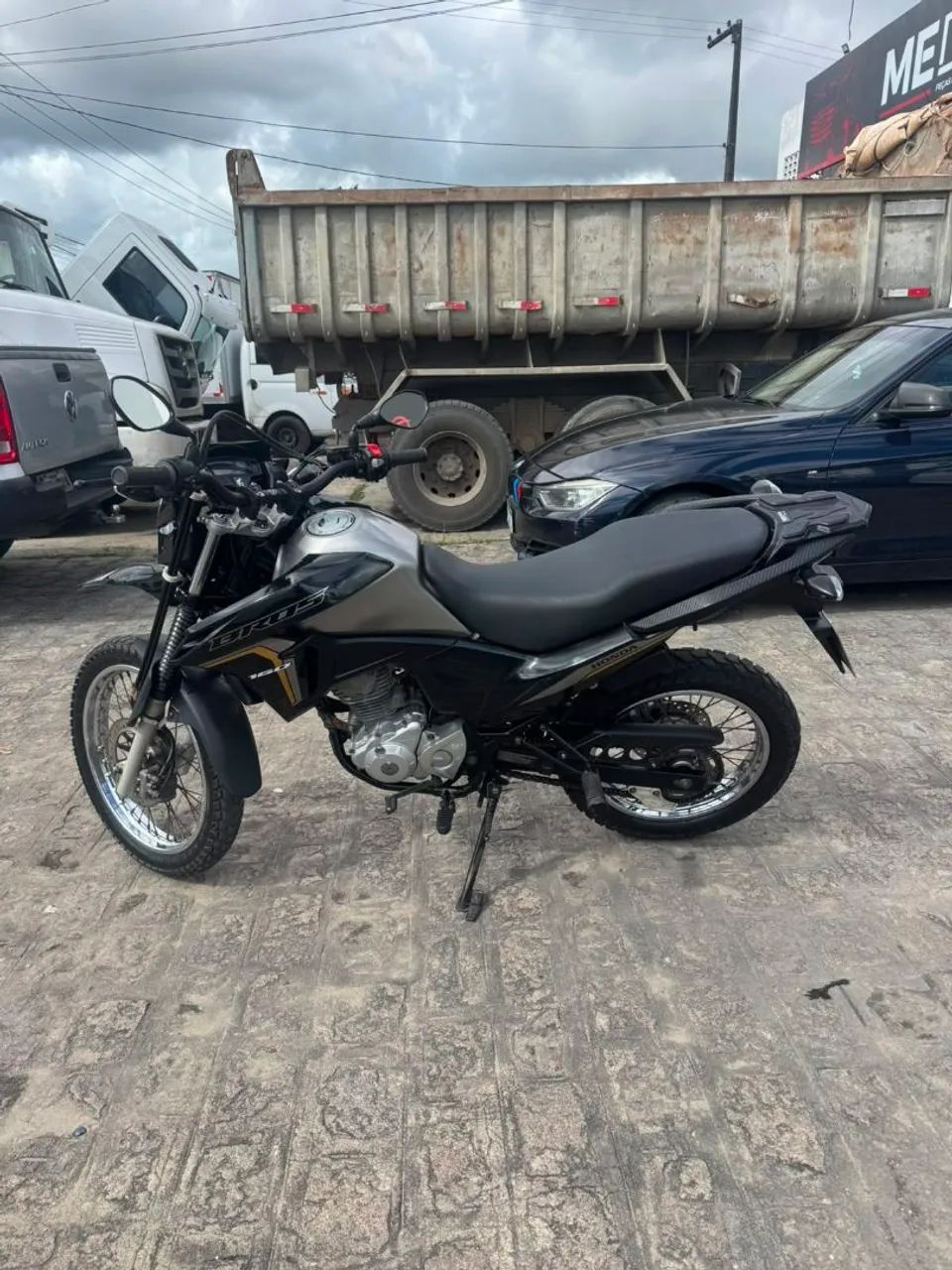 Honda NXR 5