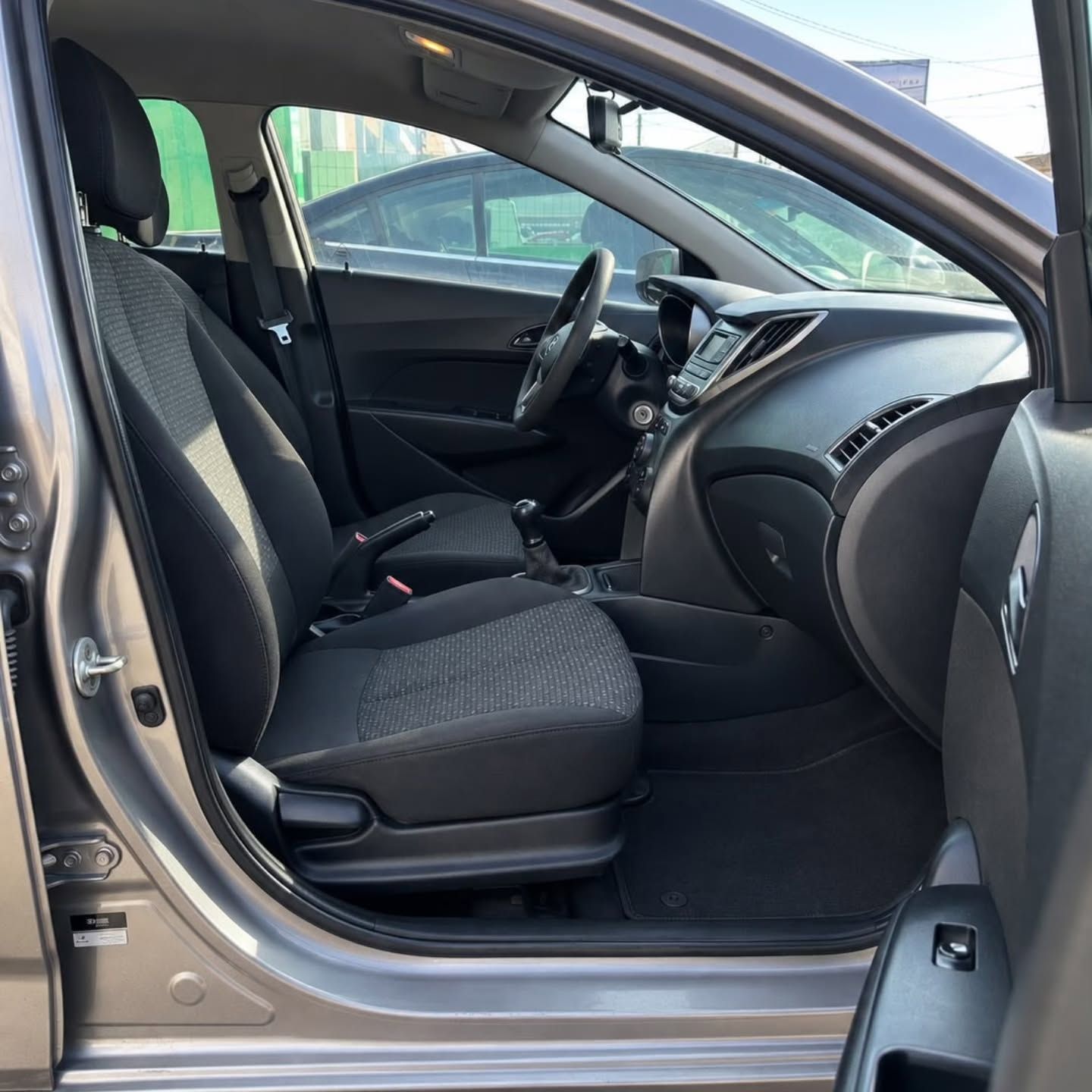 Hyundai Hb20 8