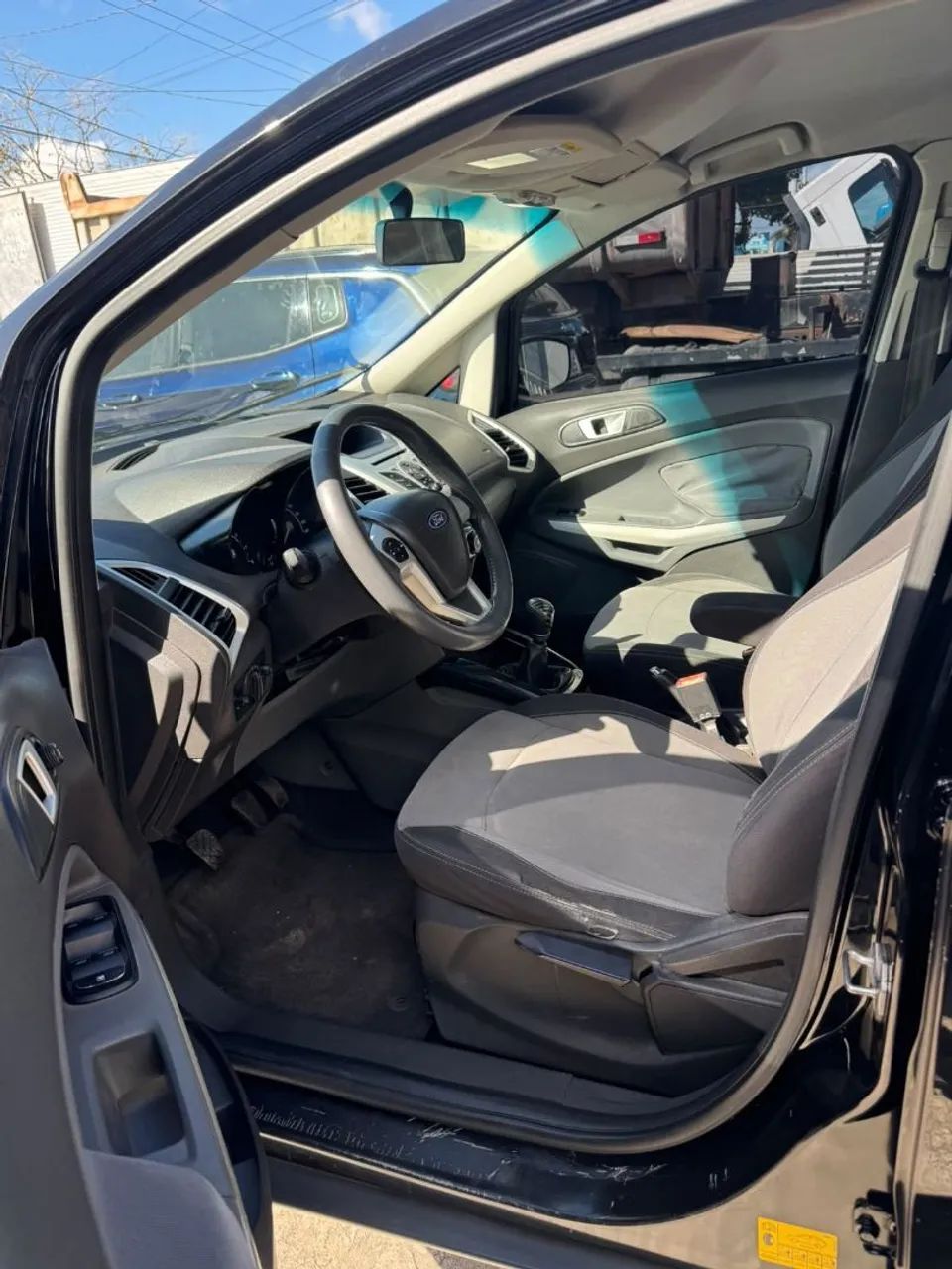 Ford ECOSPORT 7