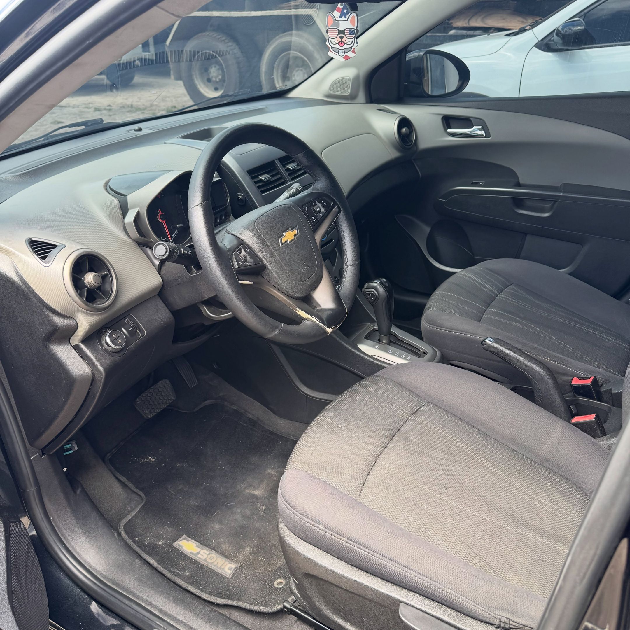 Chevrolet Sonic 9