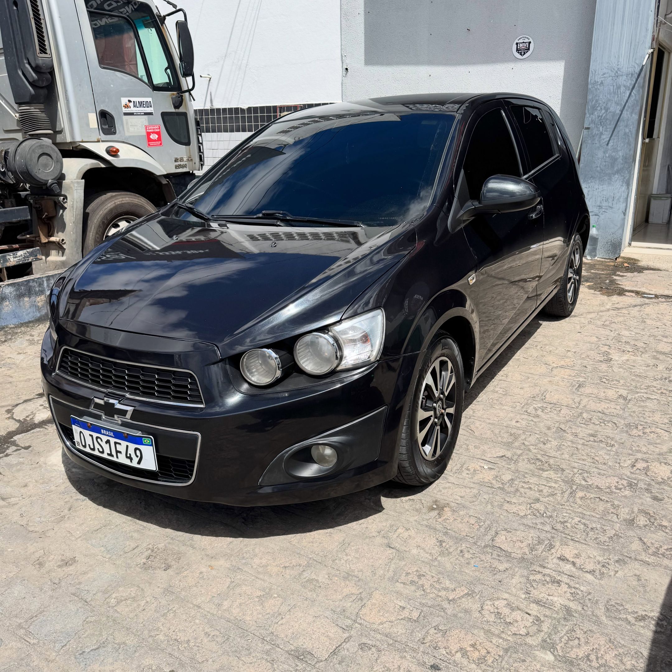 Chevrolet Sonic 3
