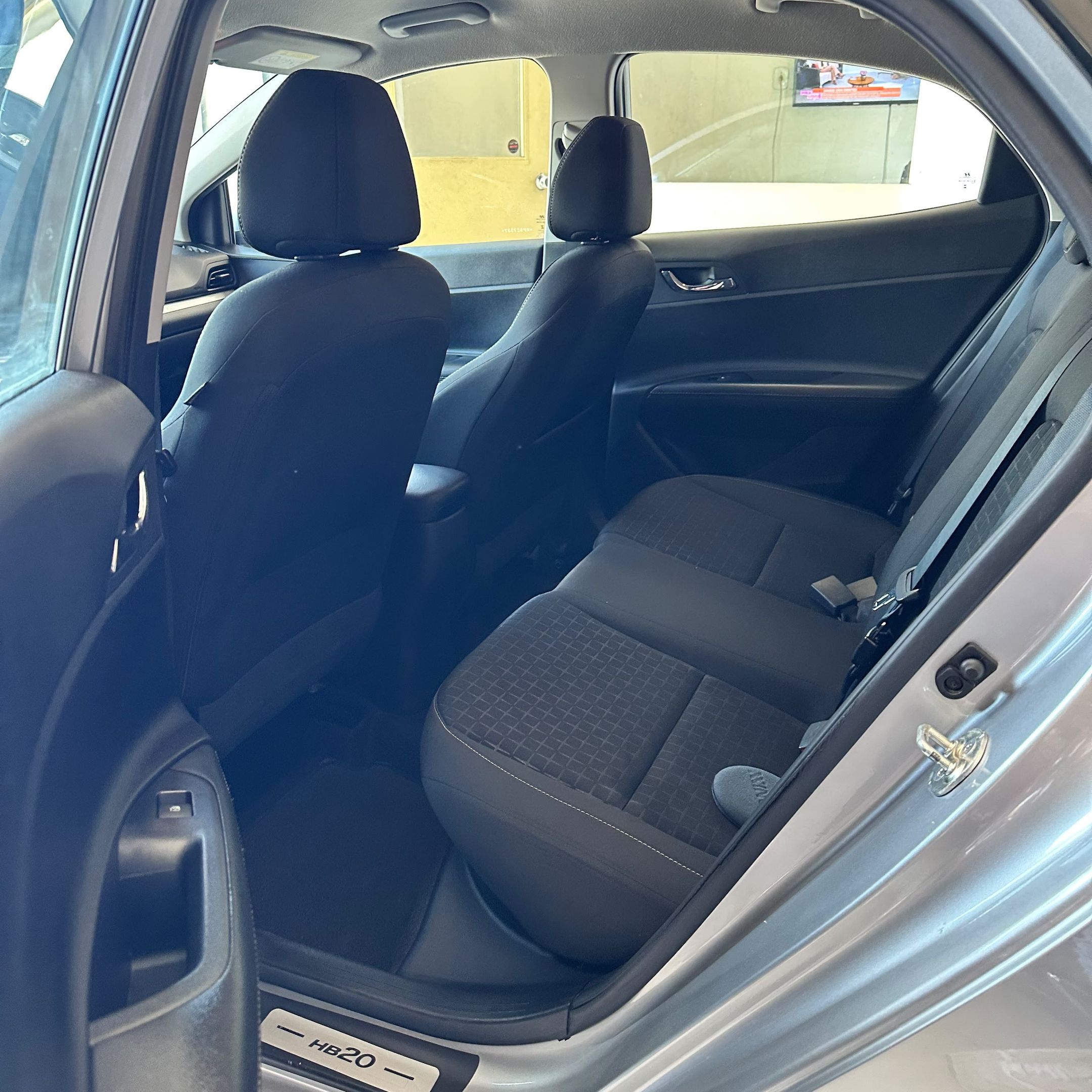 Hyundai HB20 8