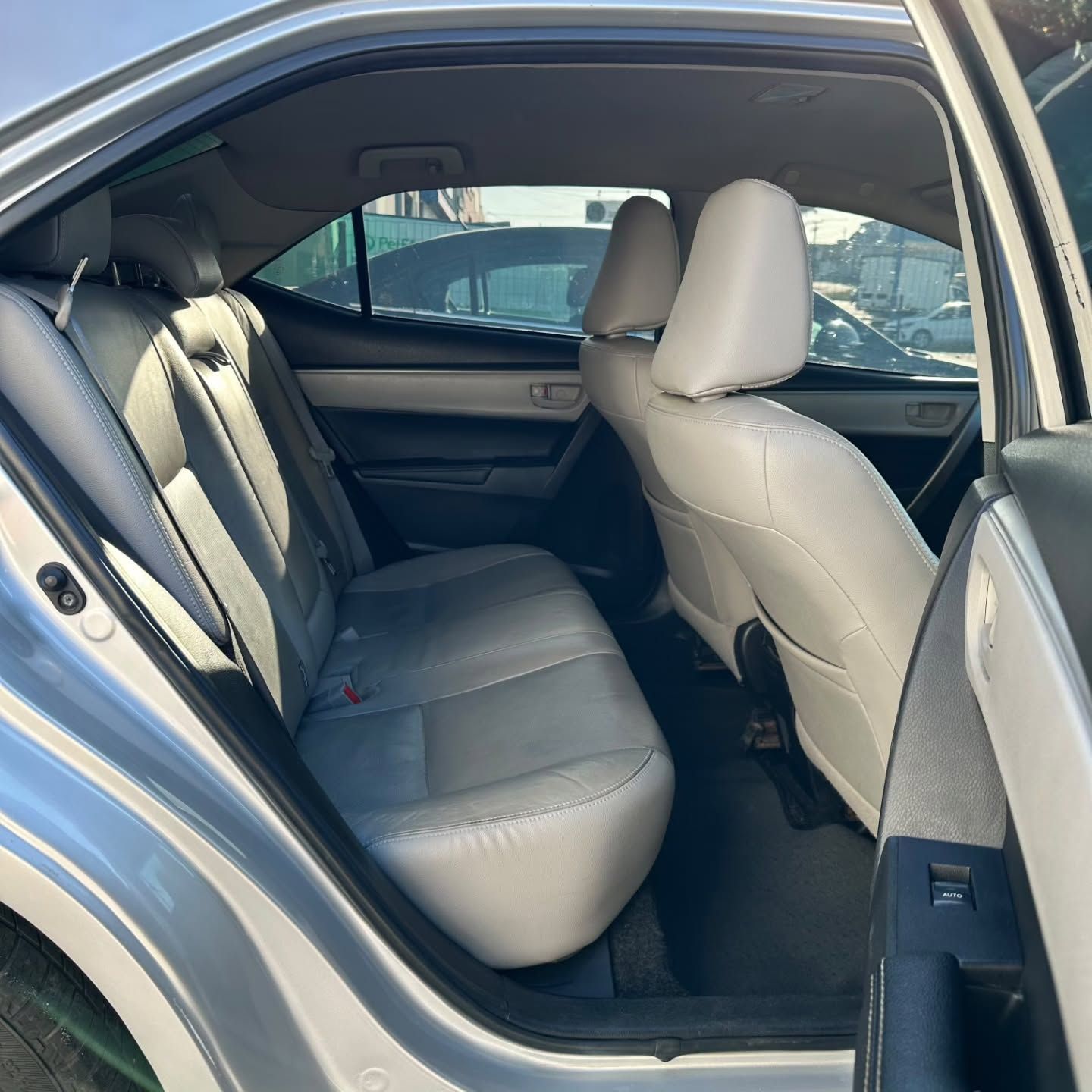 Toyota Corolla 10