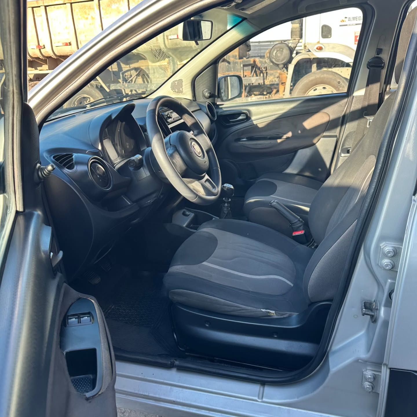 Fiat Uno 9