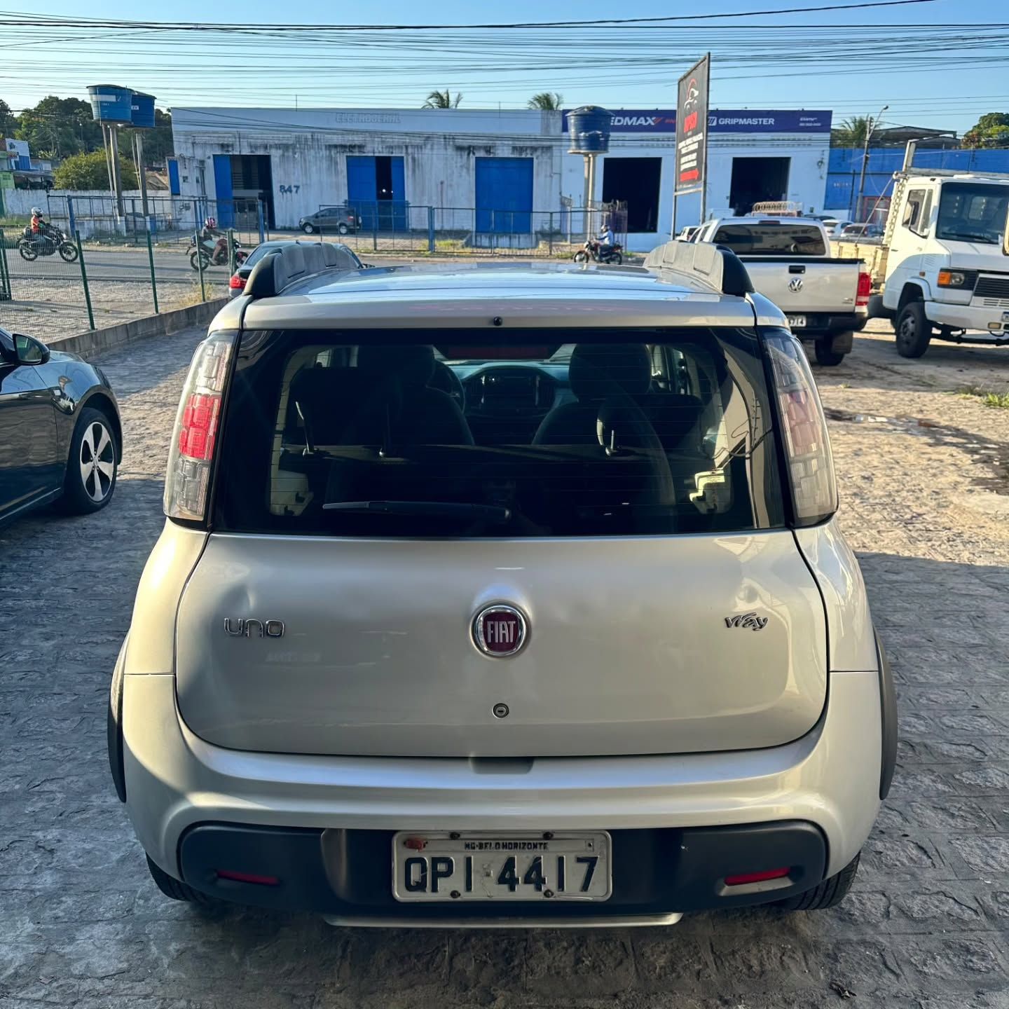 Fiat Uno 8