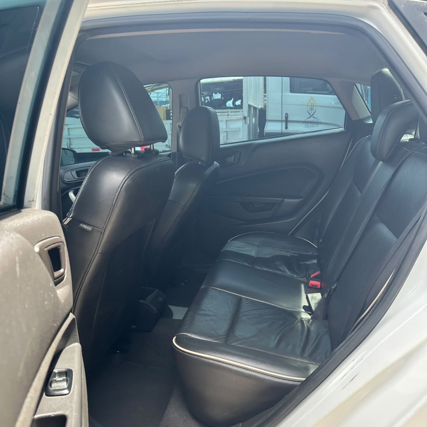 Ford Fiesta 10