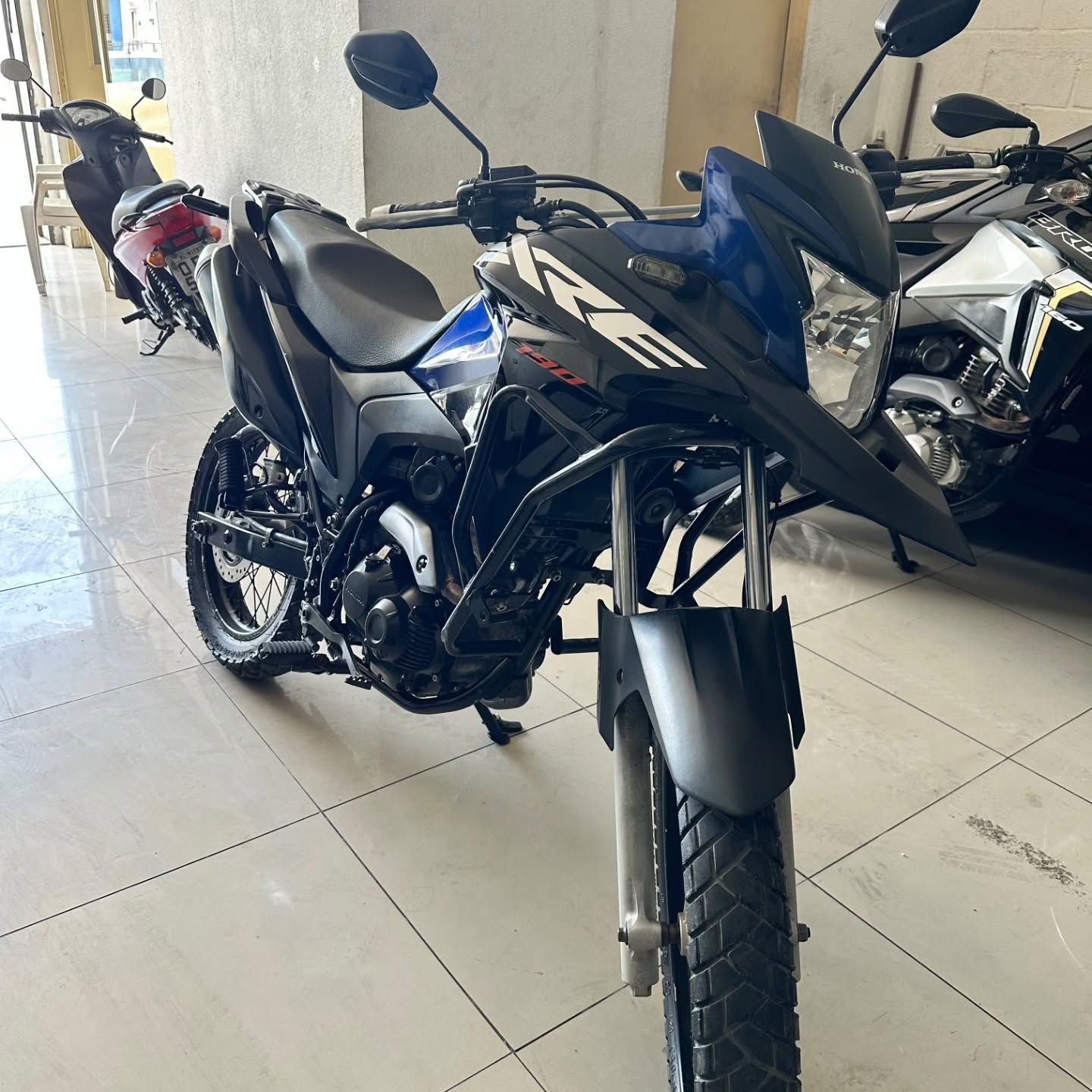 HONDA XRE 4