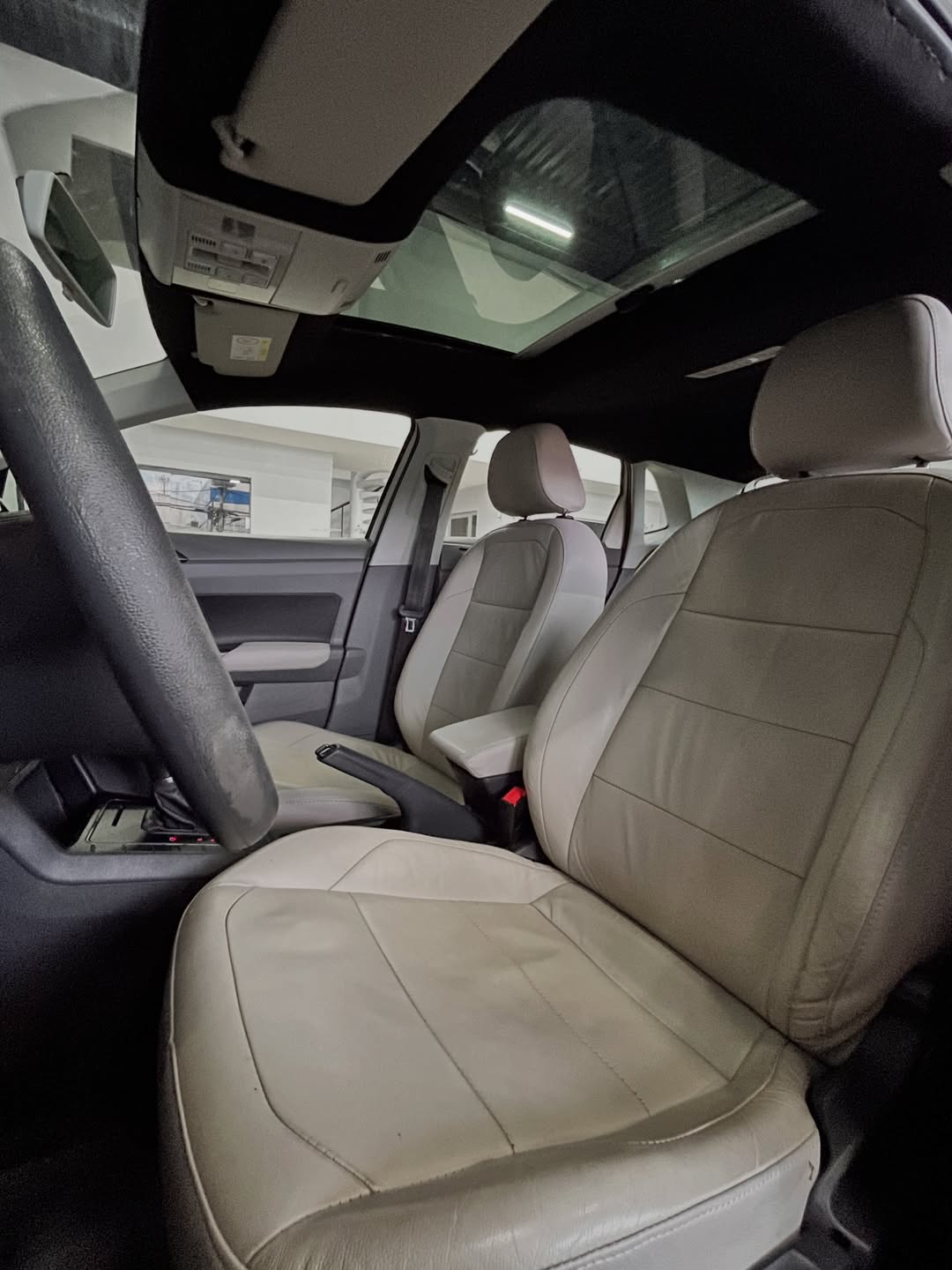 VW - VolksWagen Polo 8