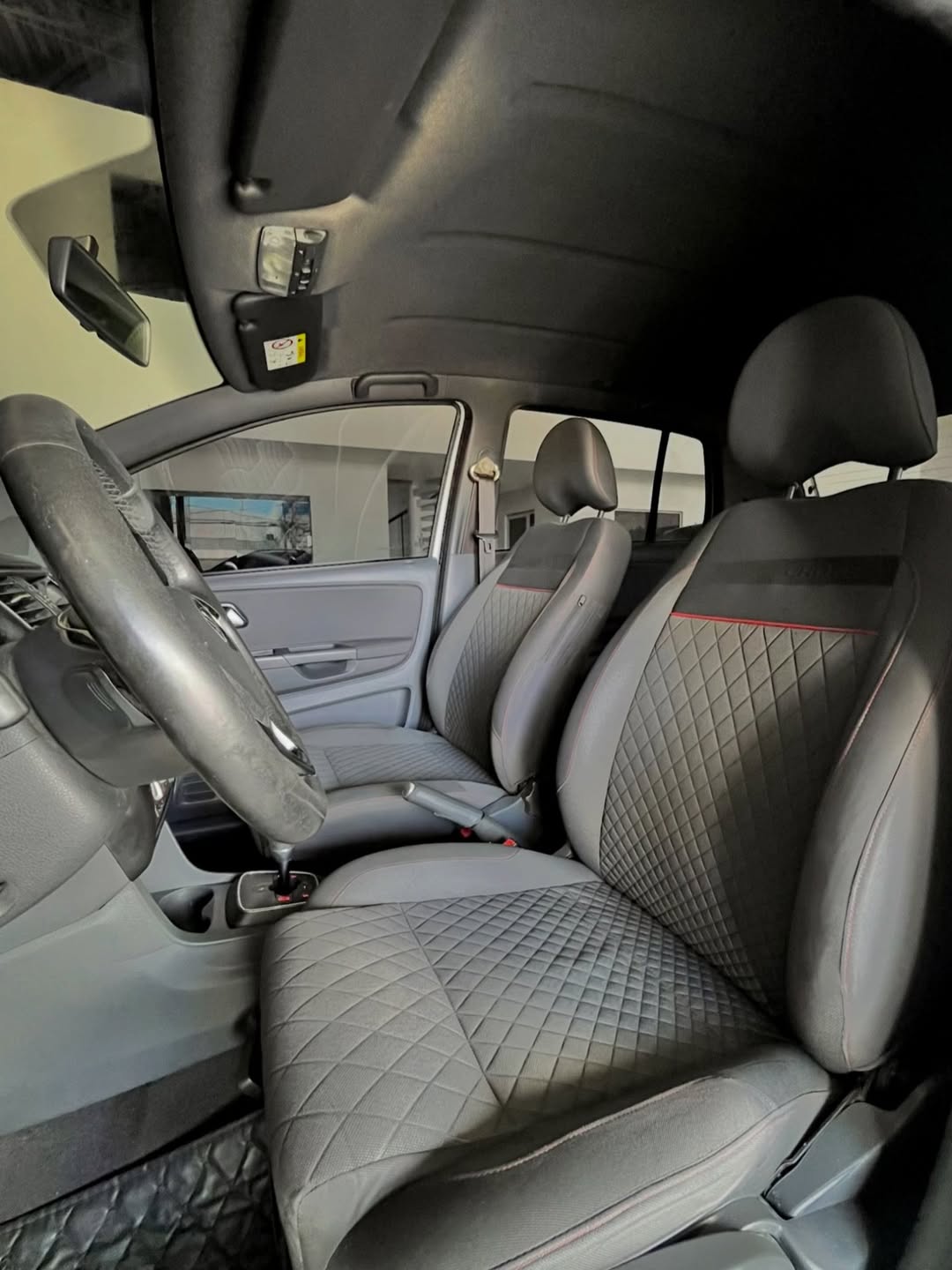 VW - VolksWagen CROSSFOX 6