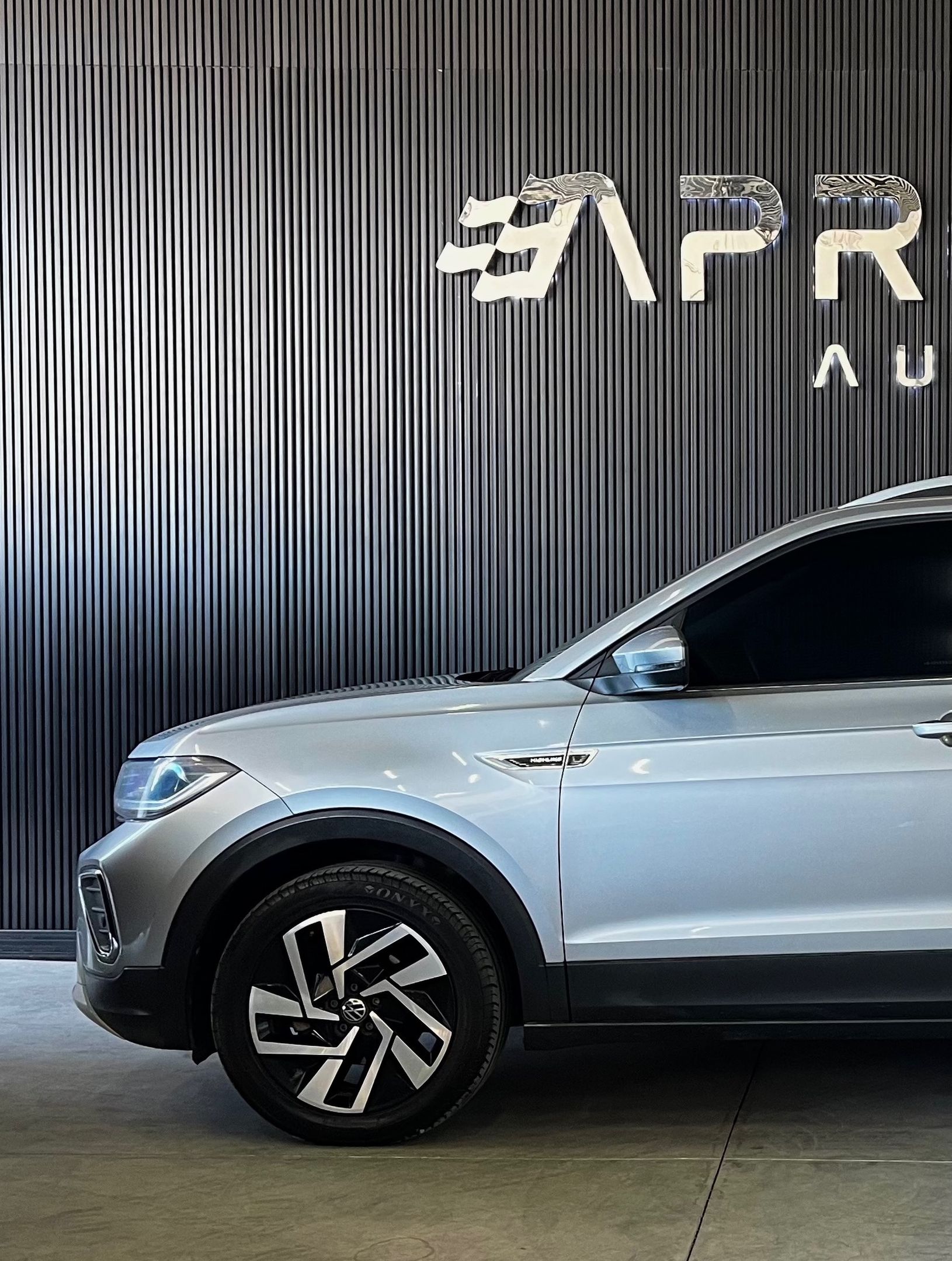 Volkswagen T-Cross 3