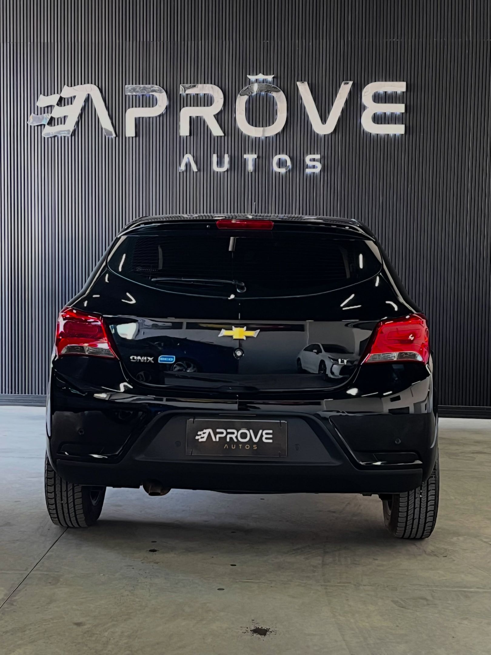 Chevrolet Onix 6