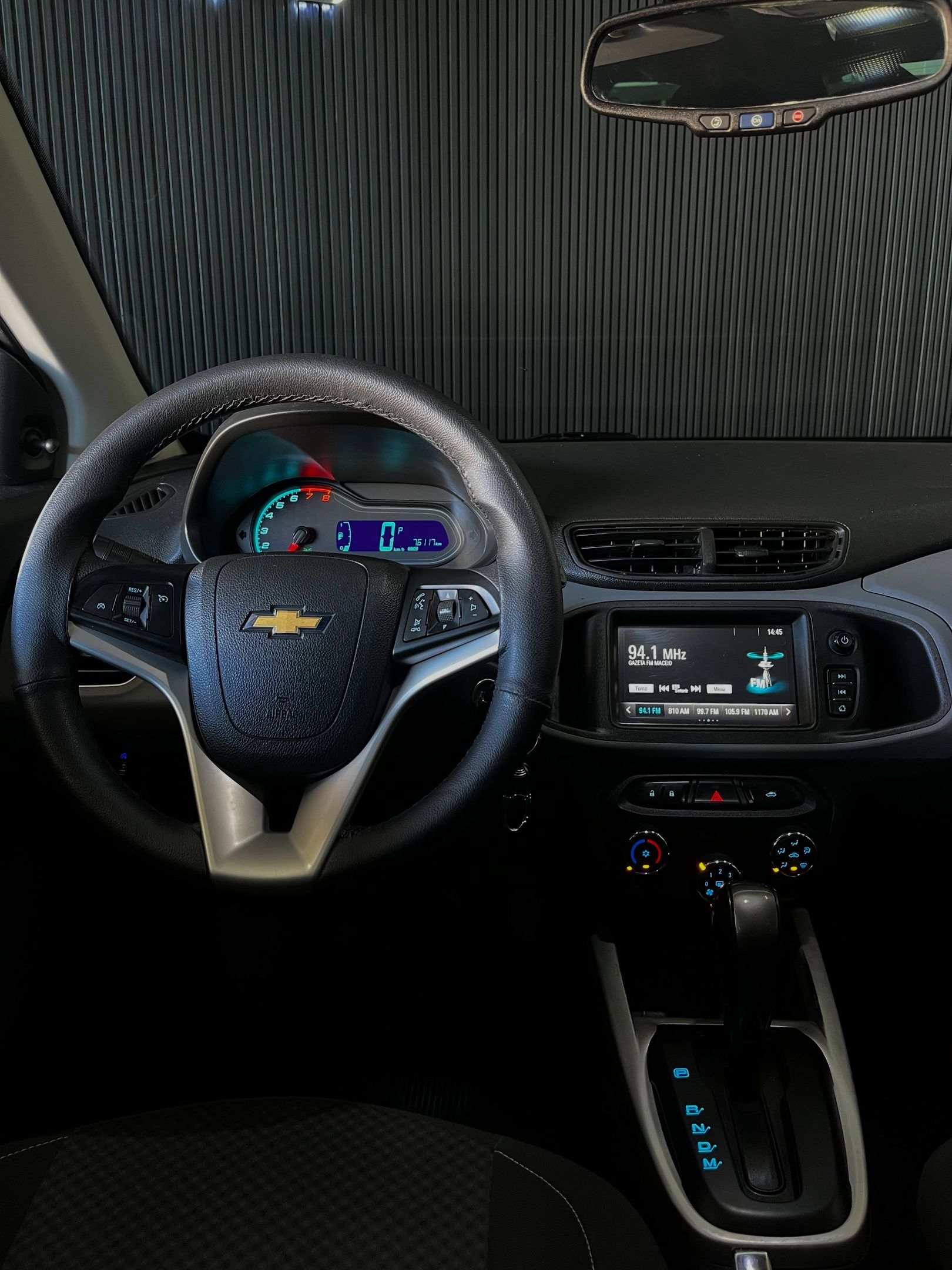 Chevrolet Onix 7