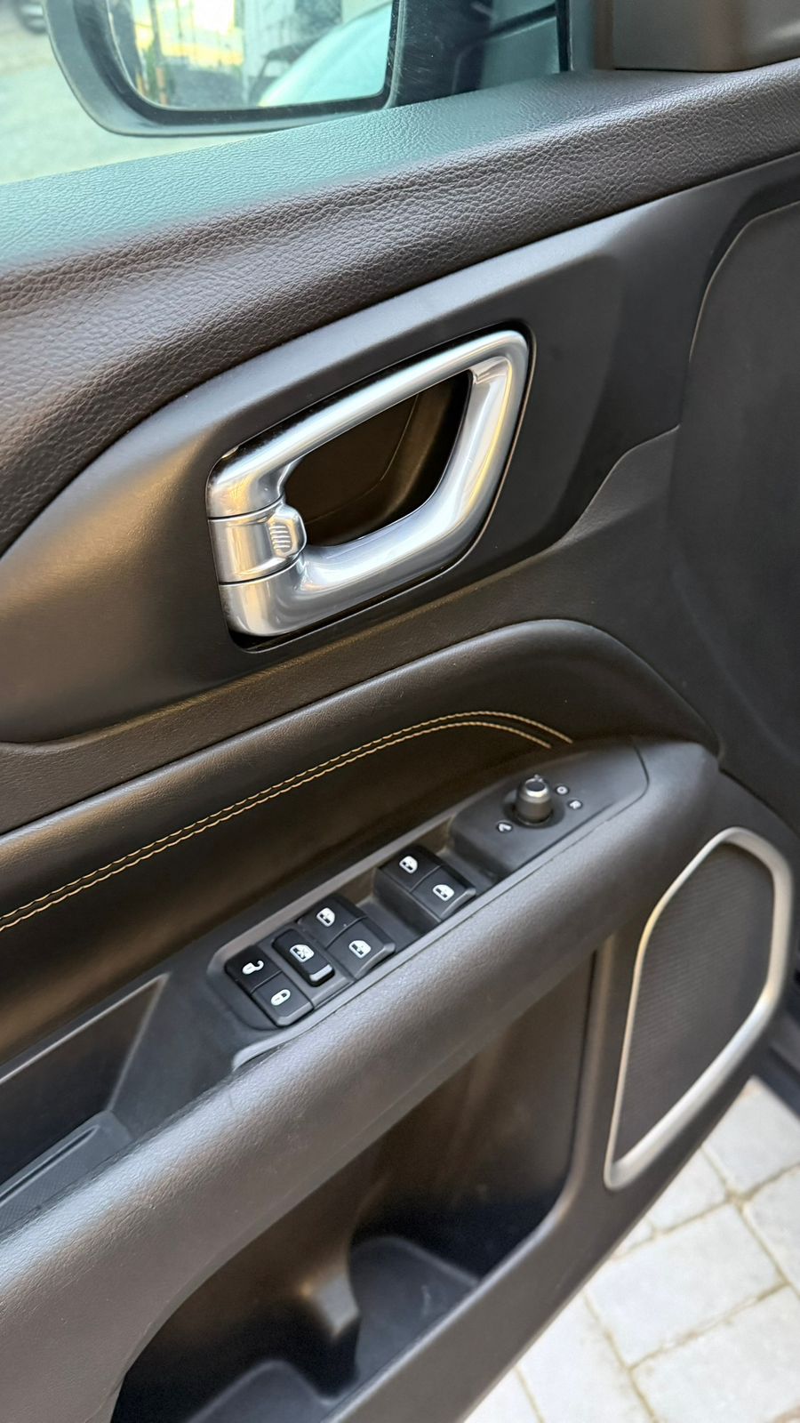 JEEP COMPASS 9