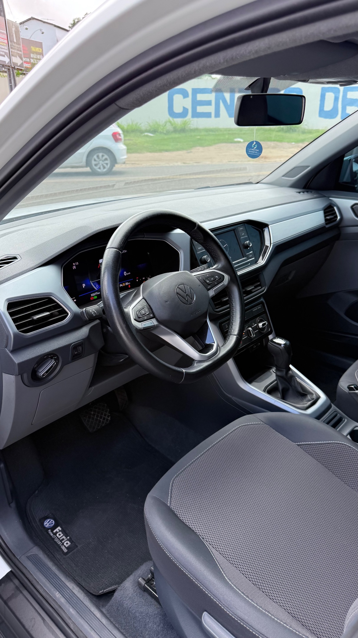 VOLKSWAGEN T 10