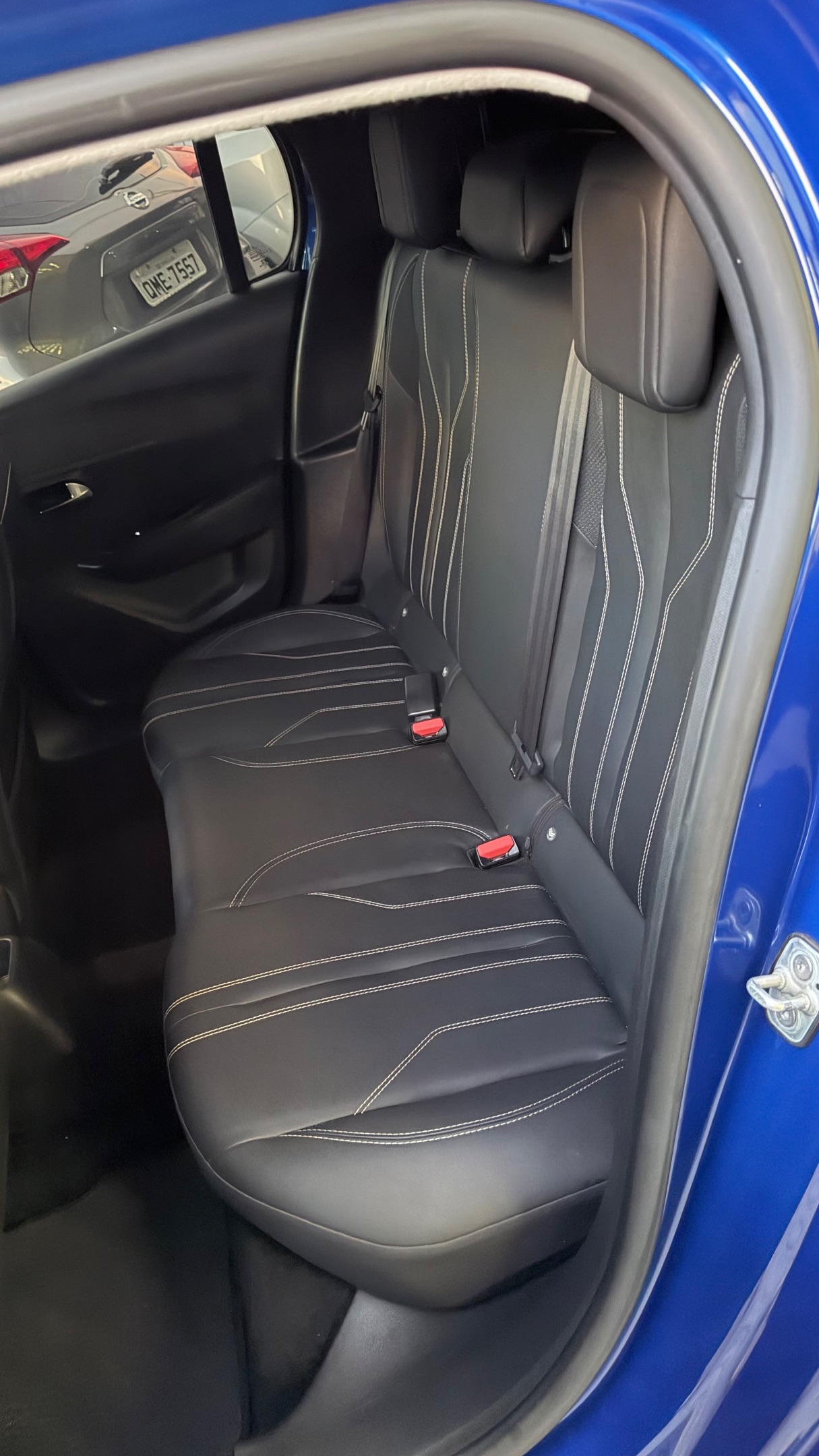 Peugeot 208 9