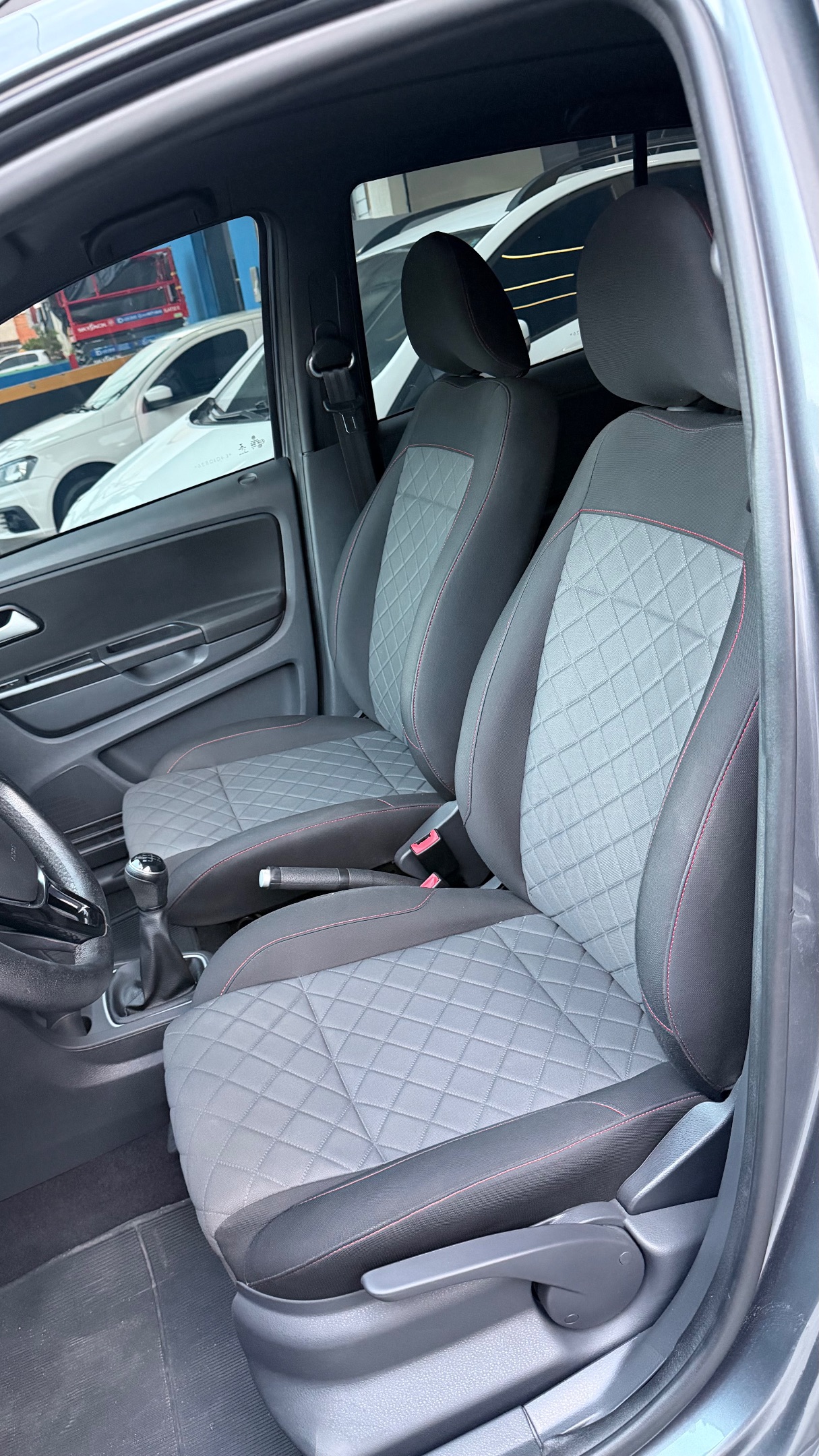 VOLKSWAGEN FOX 8