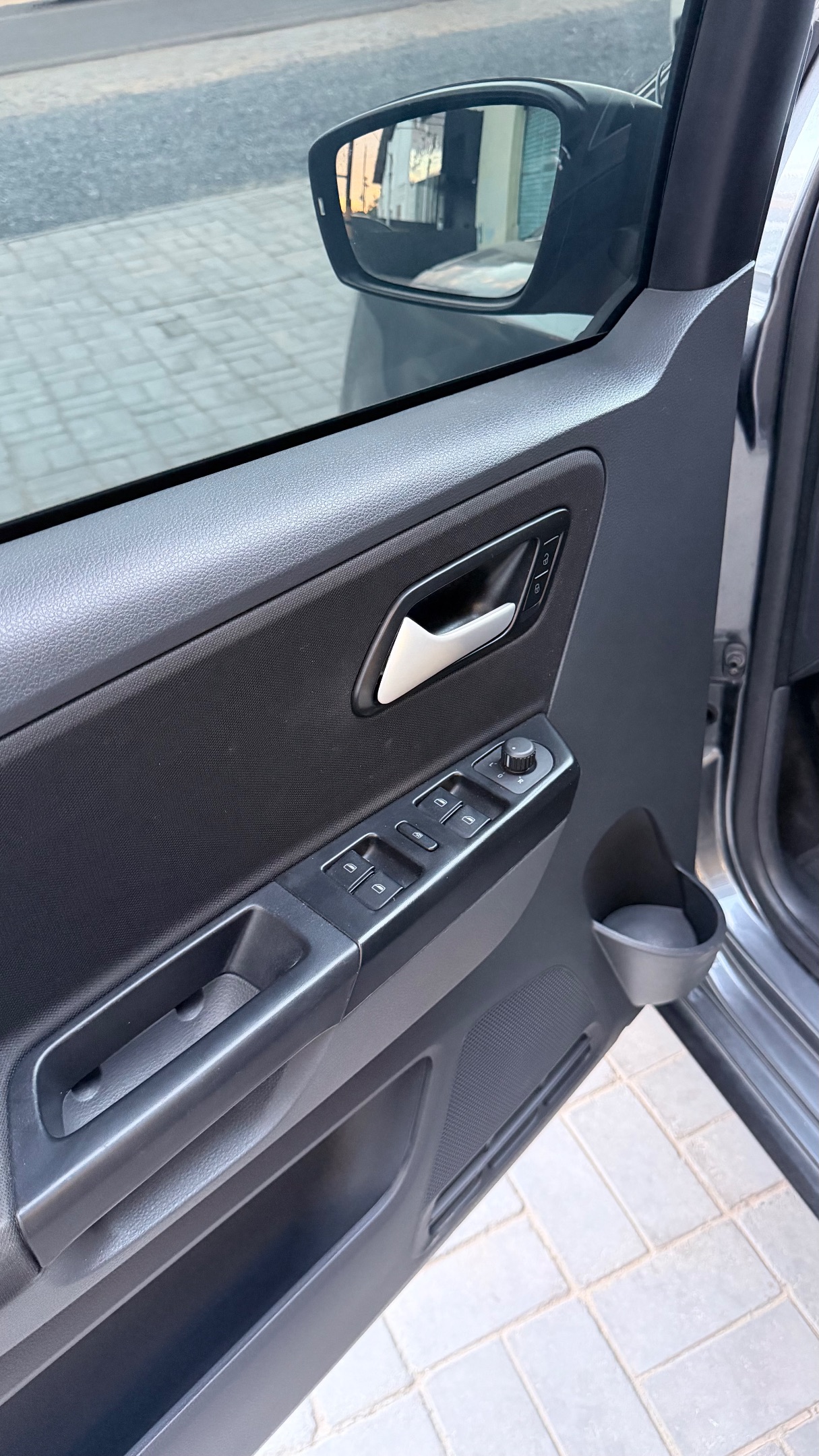 VOLKSWAGEN FOX 10