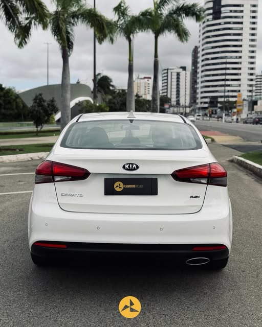 Kia Motors Cerato 5