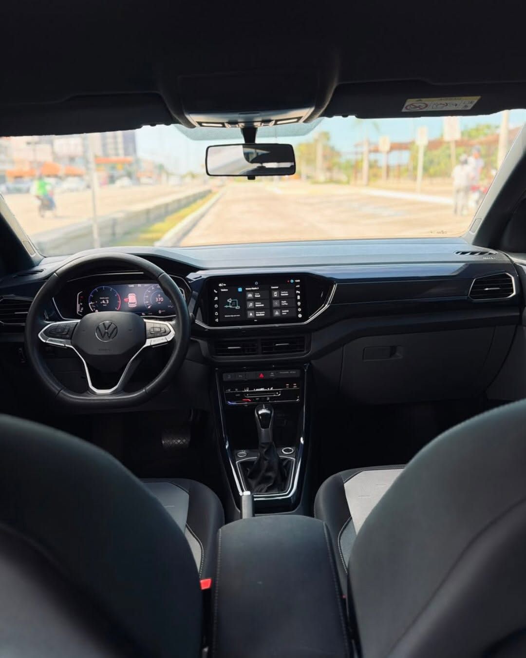 Volkswagen T-Cross 4