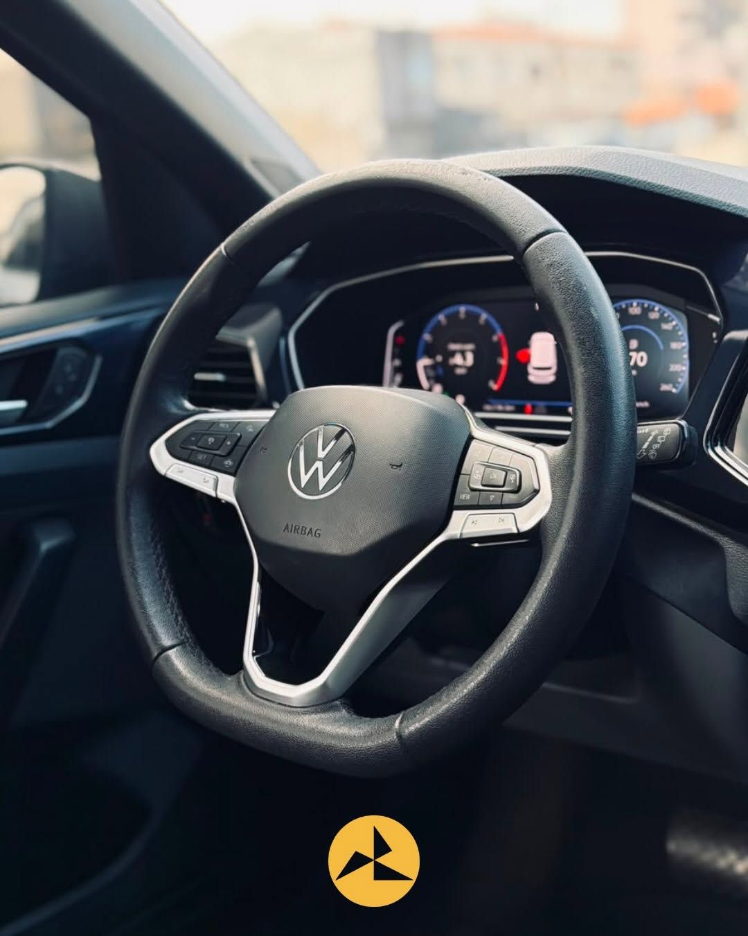 Volkswagen T-Cross 8