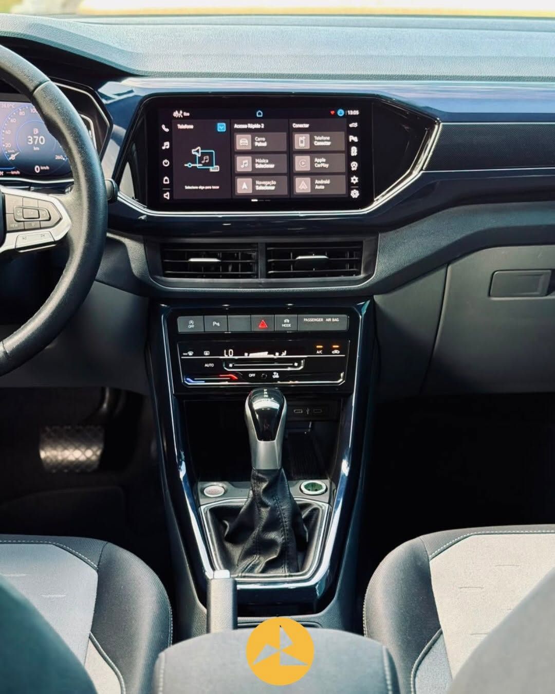 Volkswagen T-Cross 5