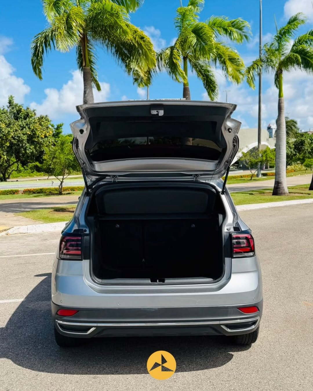Volkswagen T-Cross 12