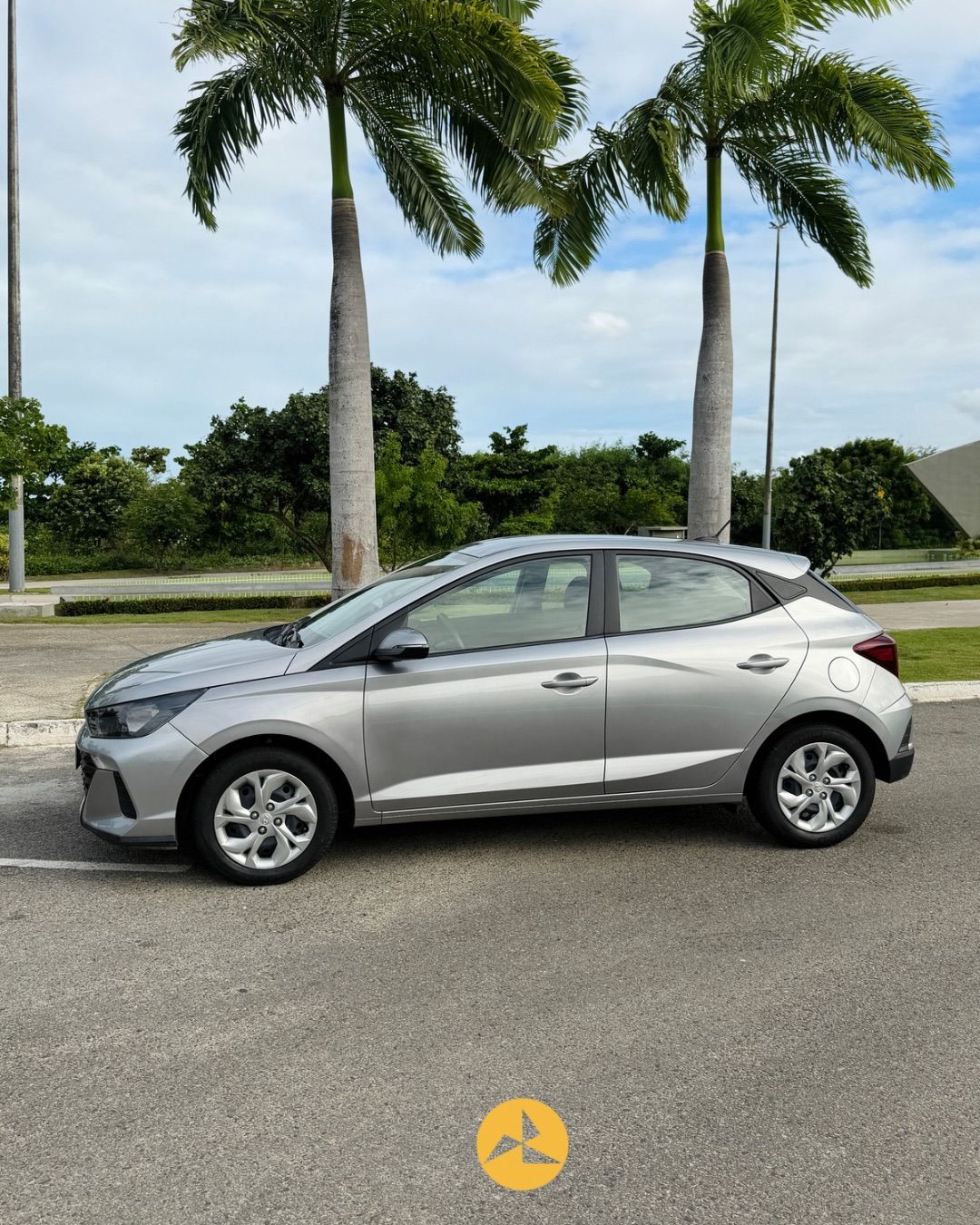 HYUNDAI HB20 3
