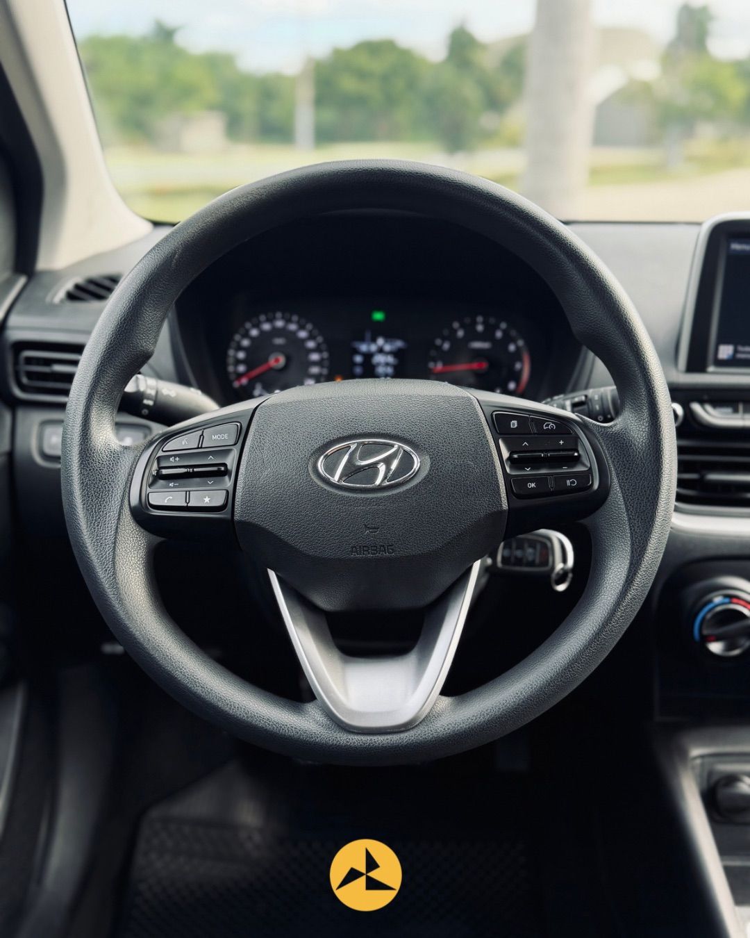 HYUNDAI HB20 8
