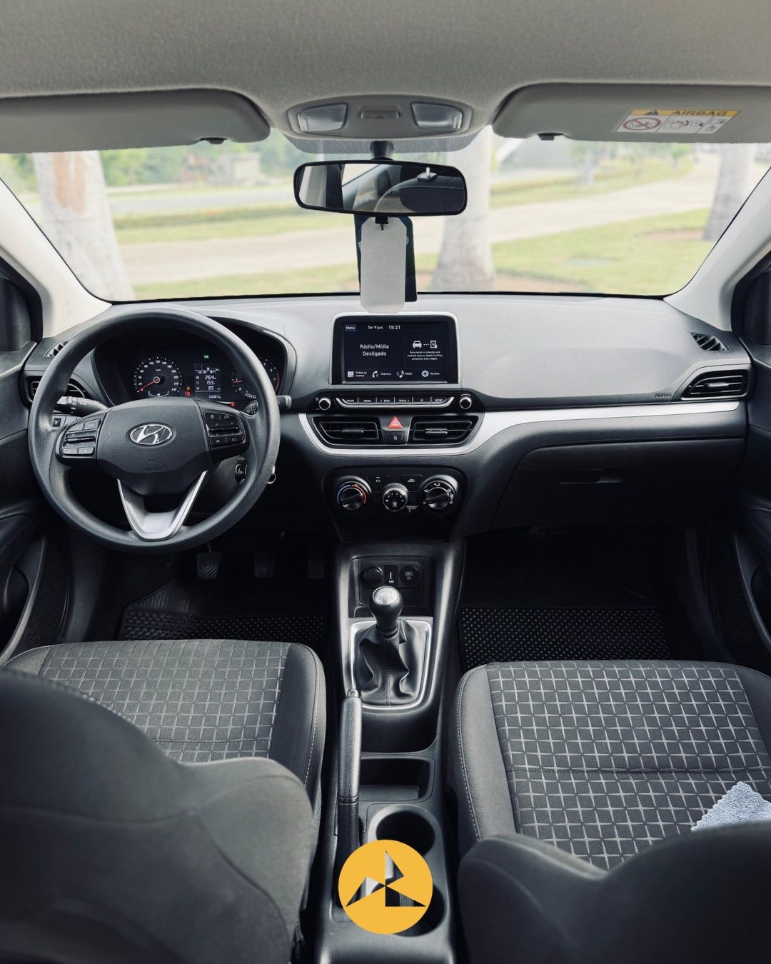 HYUNDAI HB20 9