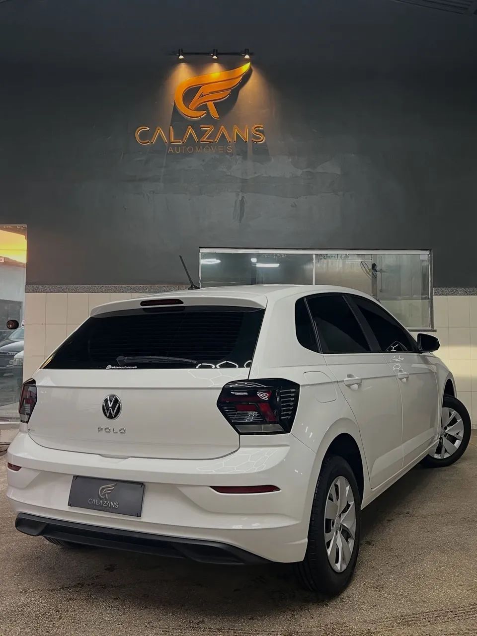 Volkswagen POLO 8