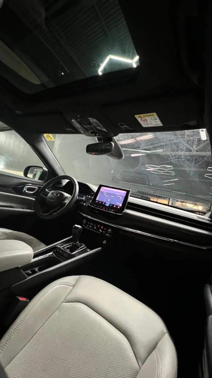 Jeep COMPASS 4