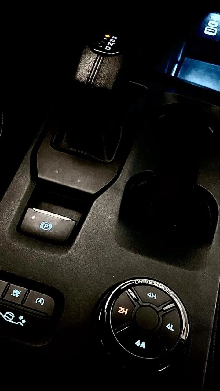 Ford RANGER 4