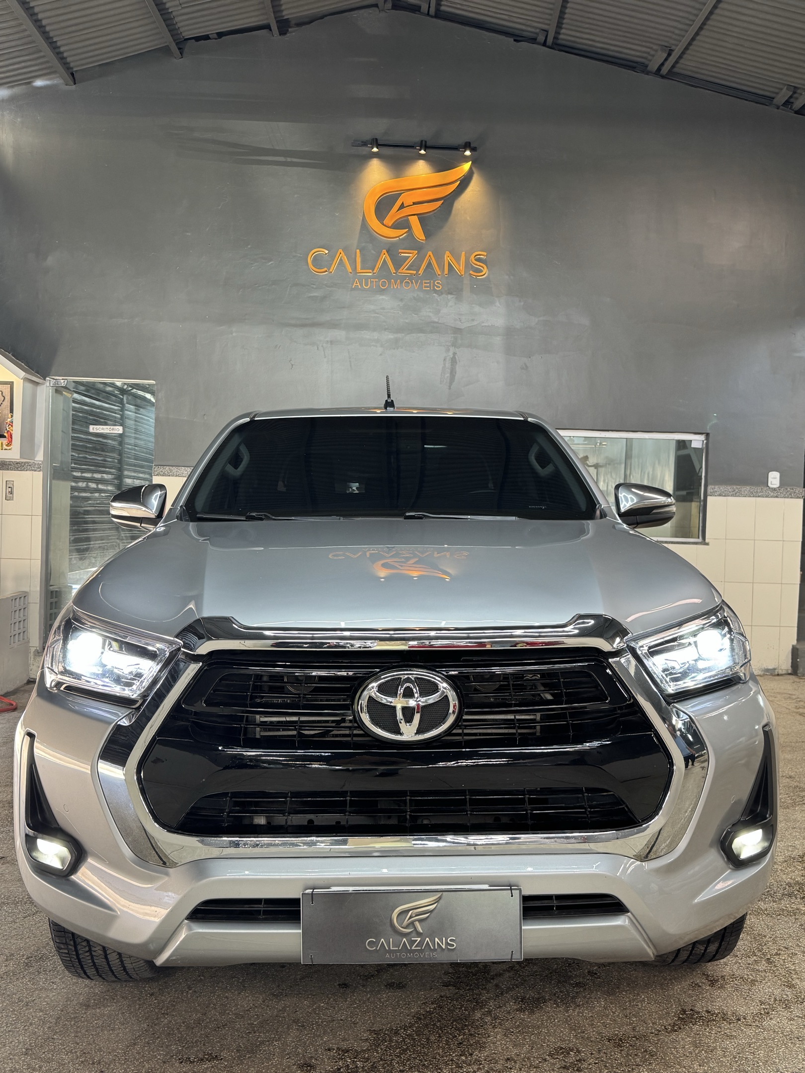 TOYOTA HILUX CD 5