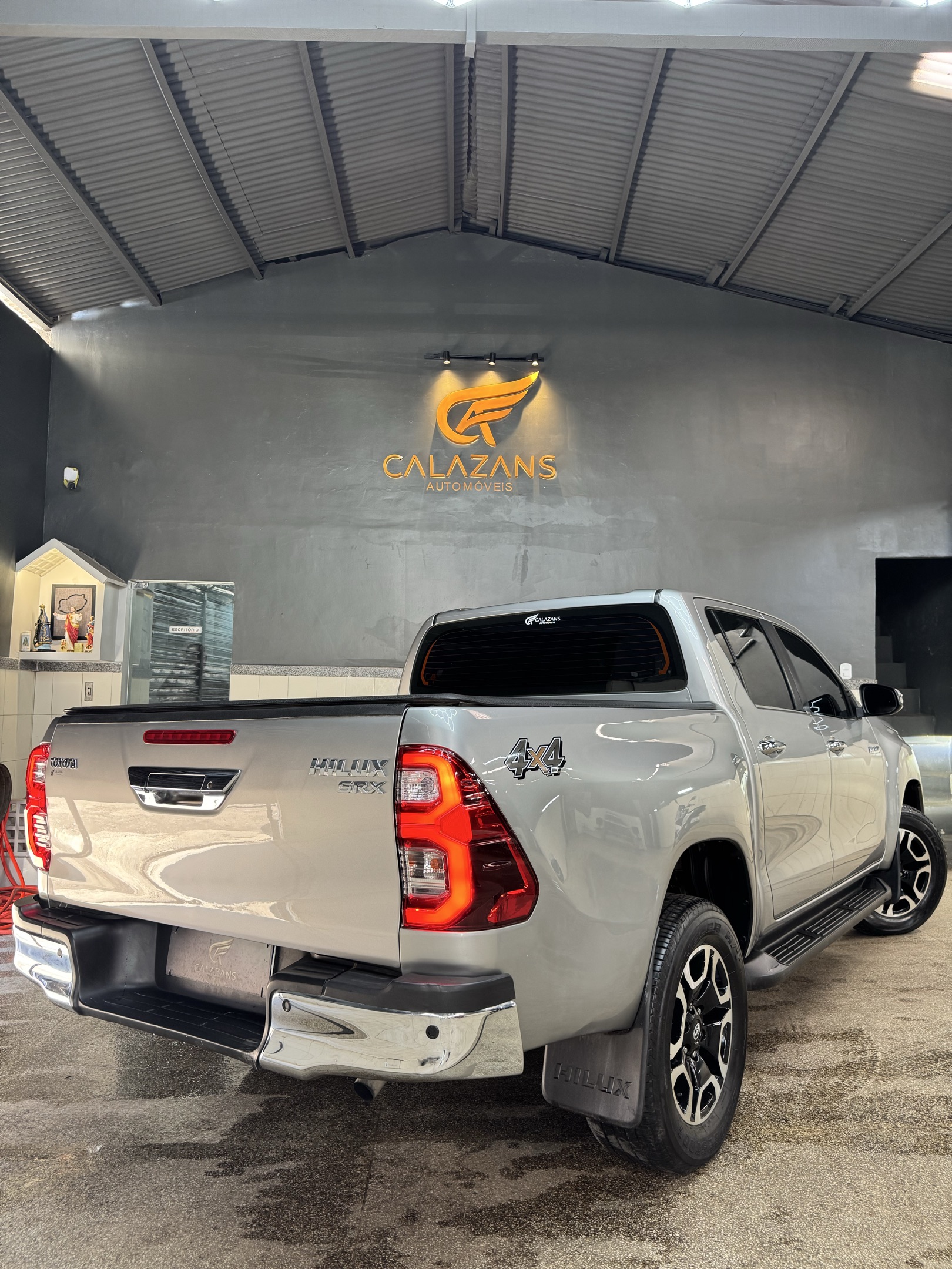 TOYOTA HILUX CD 7