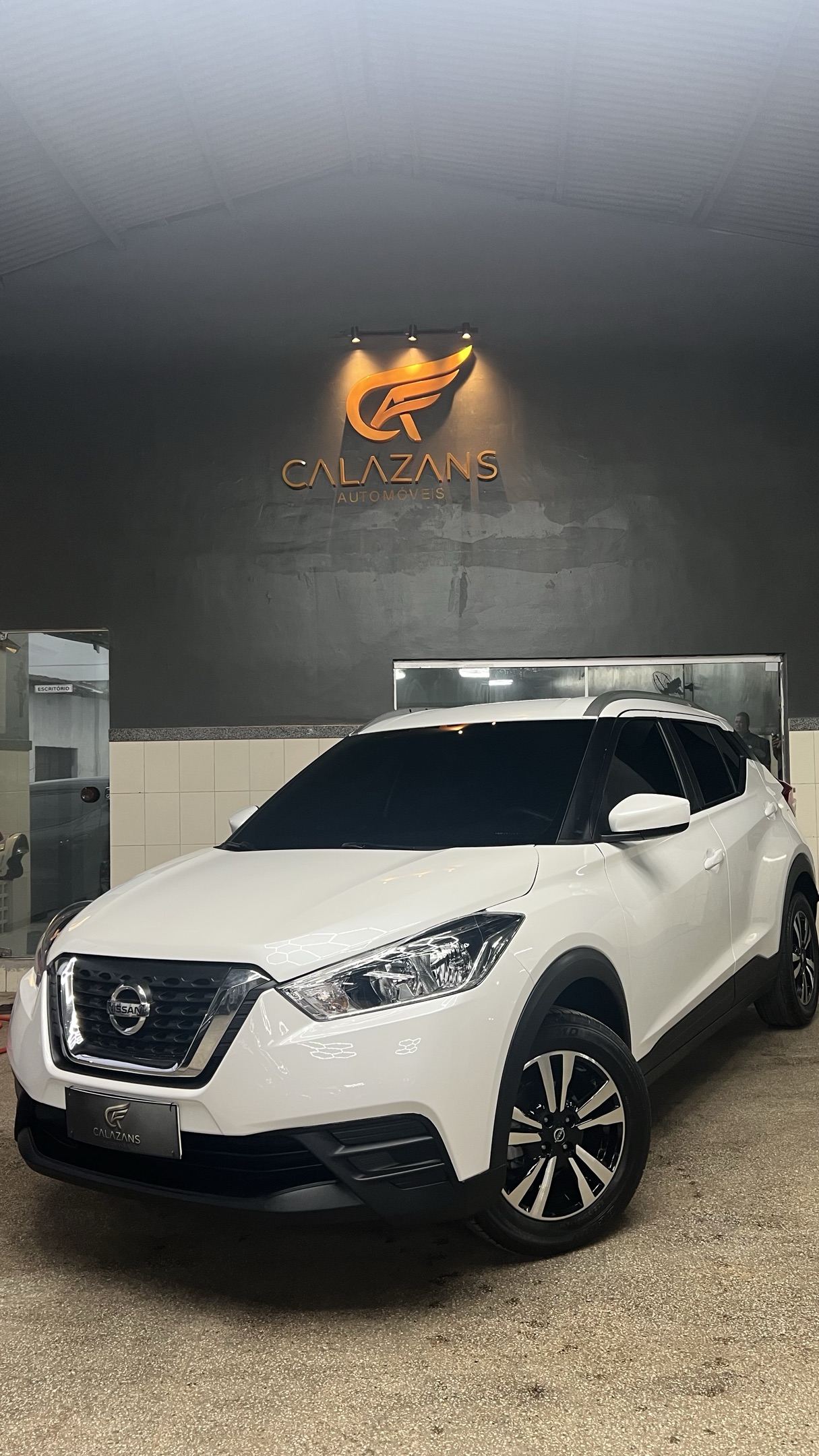 NISSAN KICKS 2019