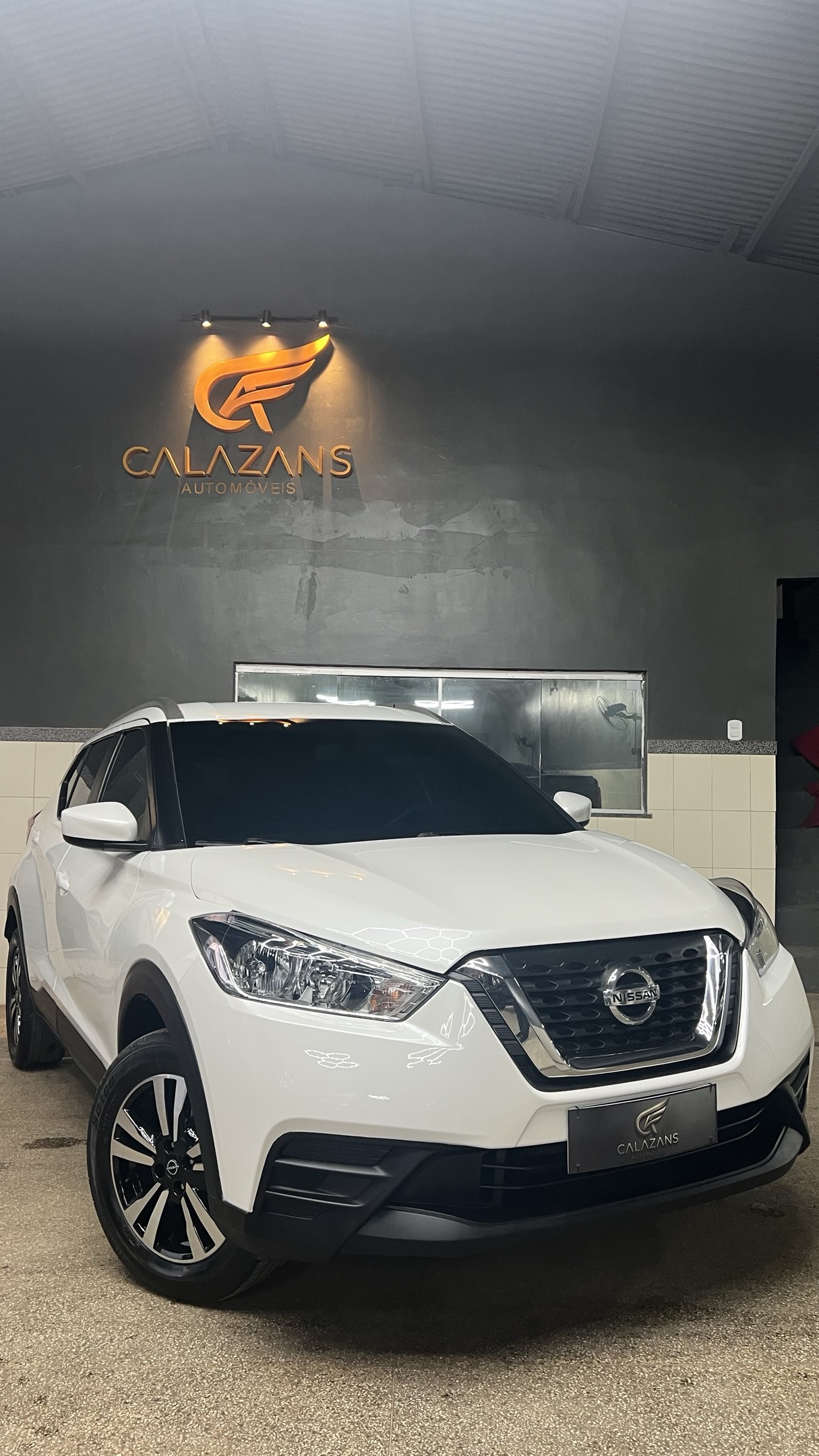 NISSAN KICKS 8