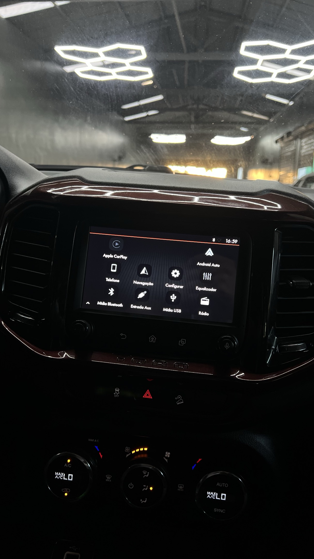 FIAT TORO 3