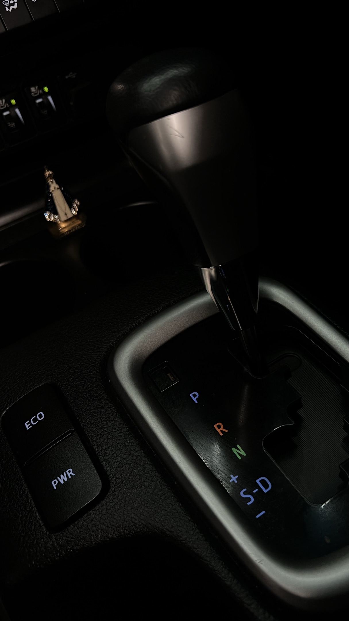 TOYOTA TOYOTA 4
