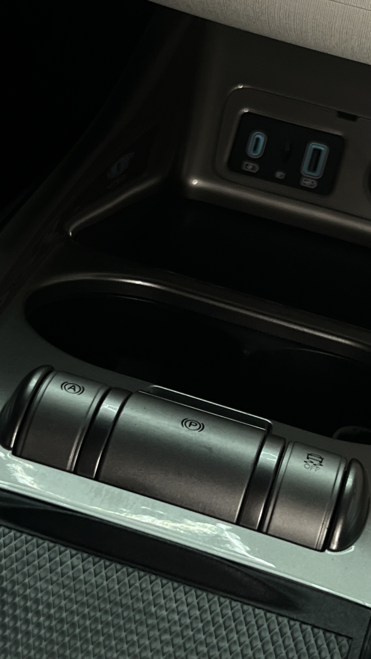 BYD BYD 4