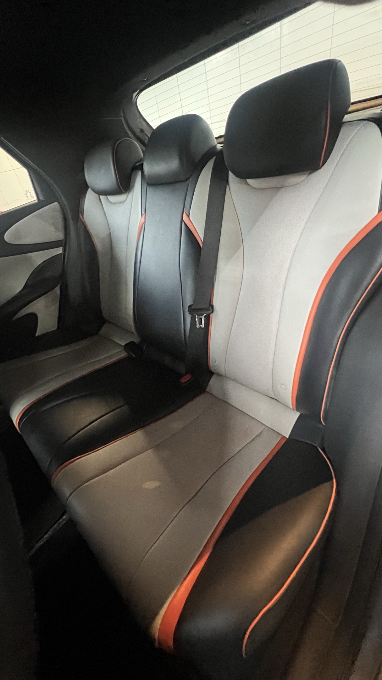 BYD BYD 6