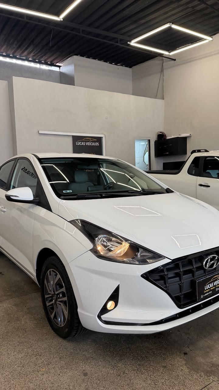 HYUNDAI HB20S 3