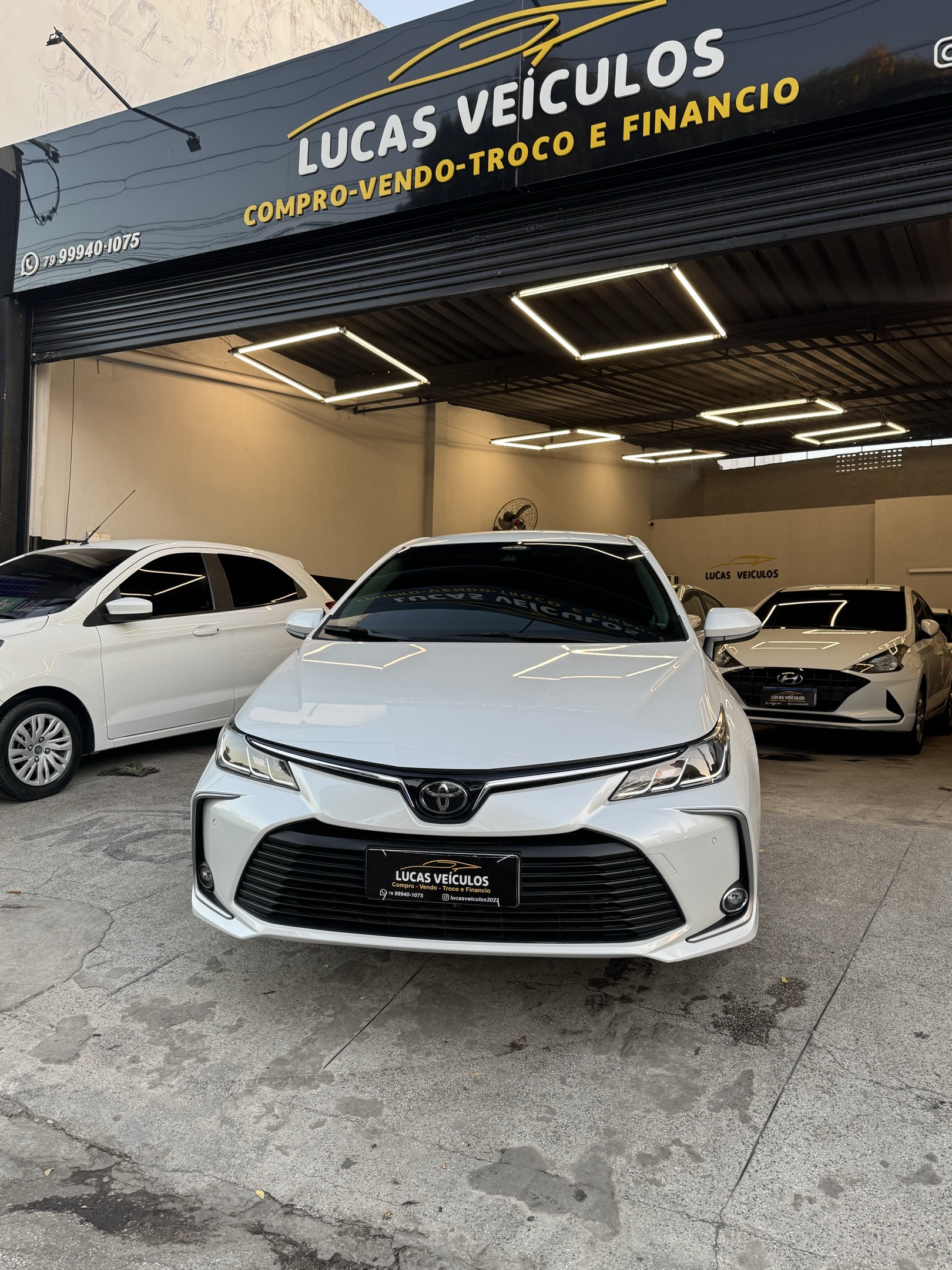 TOYOTA COROLLA 1