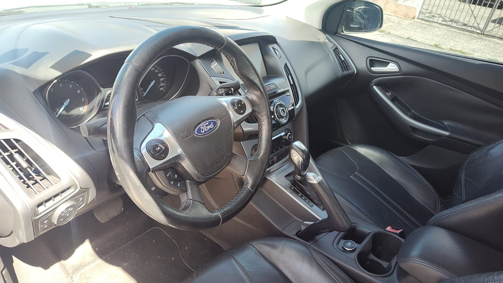 FORD FORD 4
