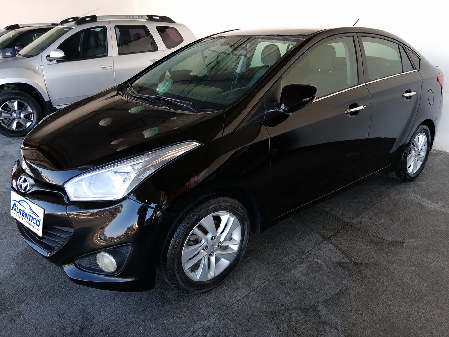 HYUNDAI HB20S 3