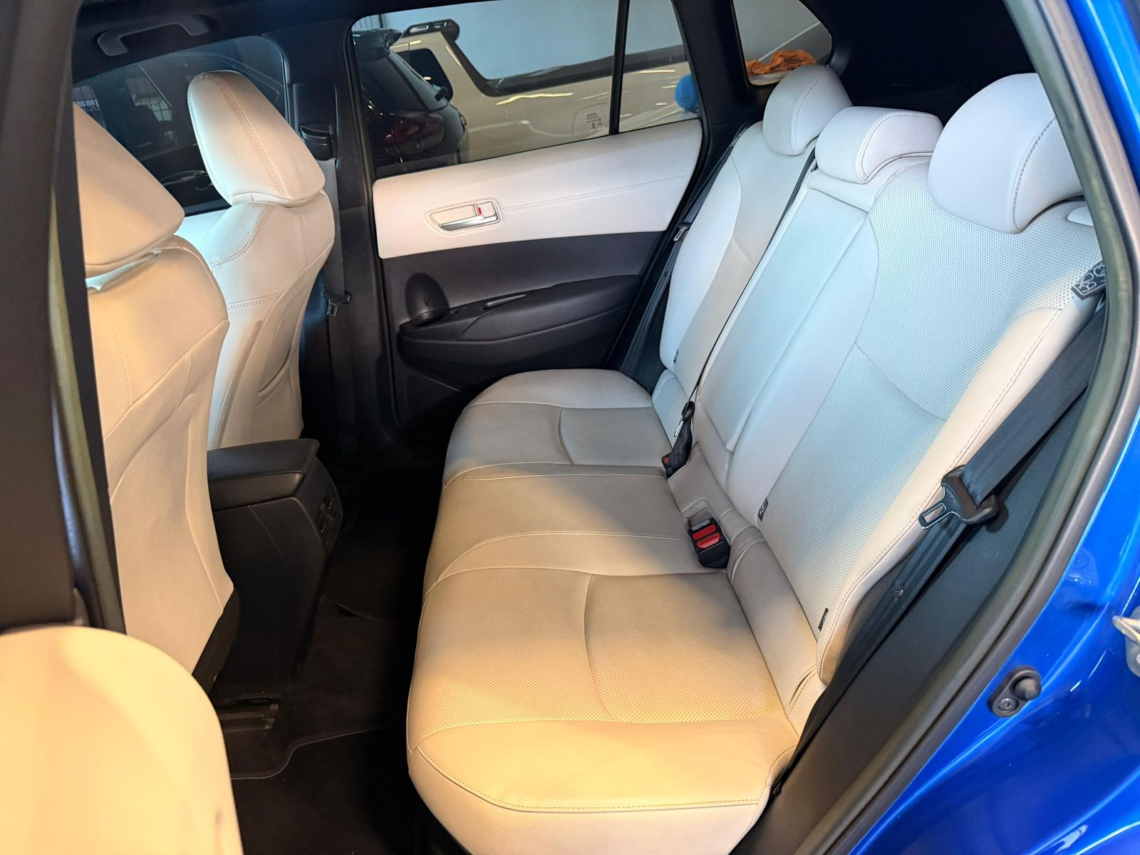 TOYOTA CCROSS 5