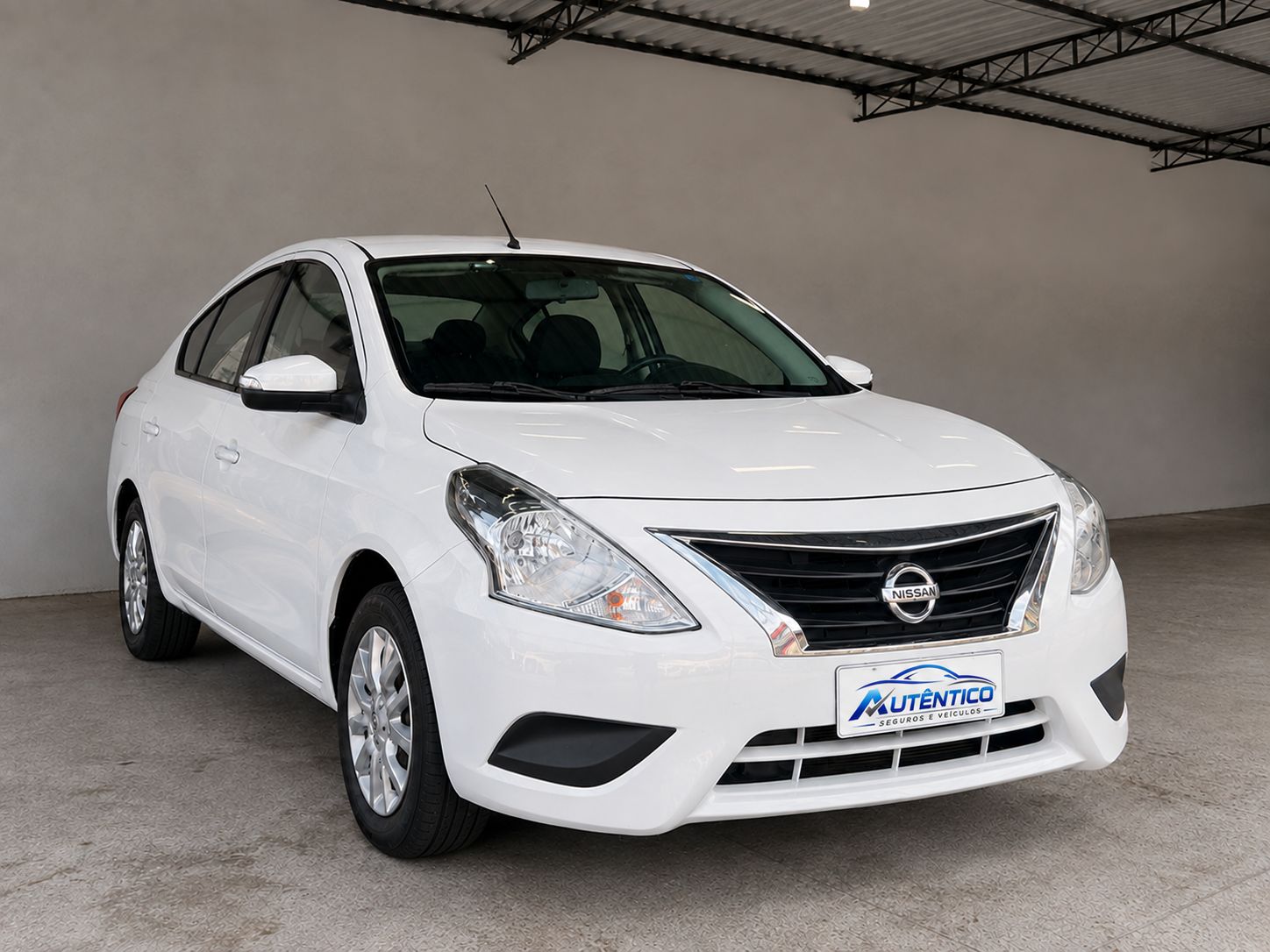 NISSAN VERSA 2