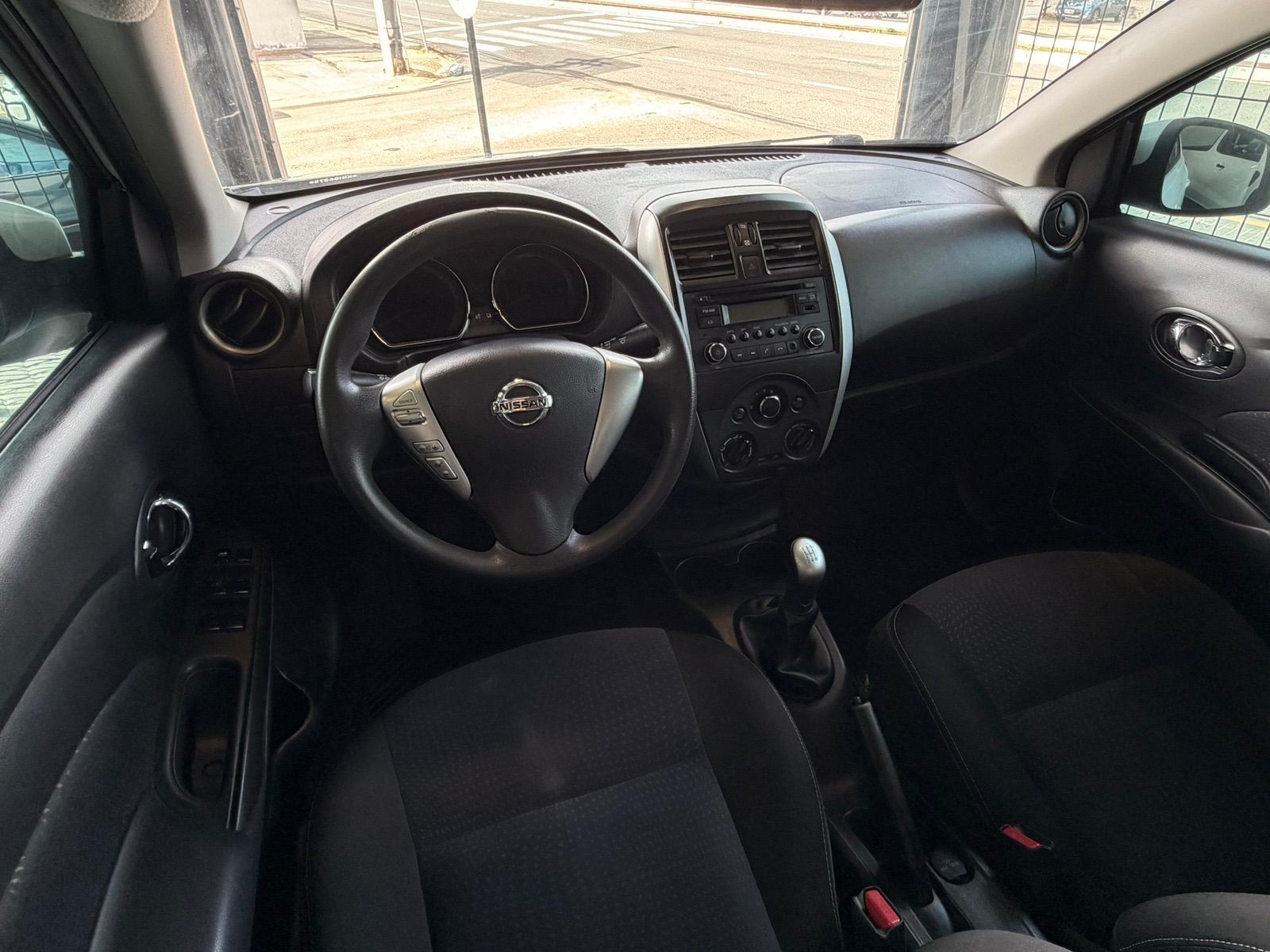 NISSAN VERSA 4